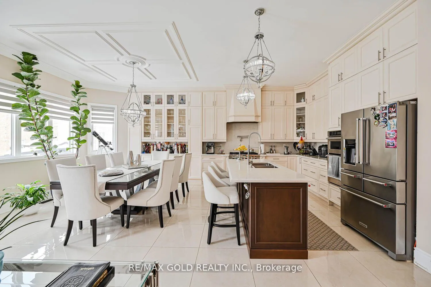 Photo 12 of 125 Squire Ellis Drive, Brampton, Toronto Gore Rural Estate — HOMEH