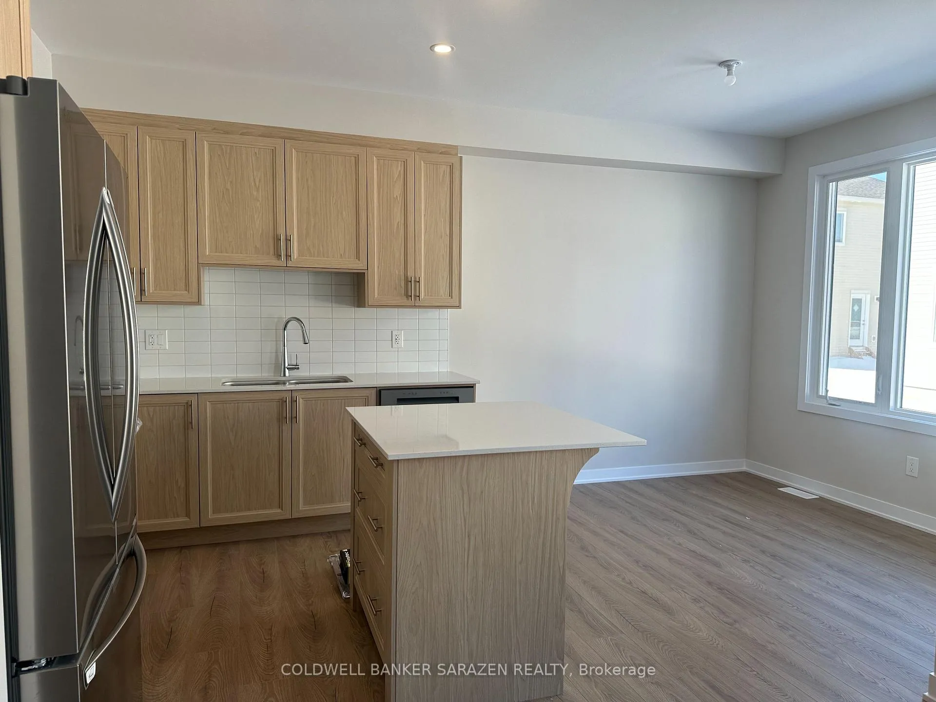 Photo 46 of 417 Les Emmerson Drive, Ottawa, Barrhaven - Heritage Park — HOMEH
