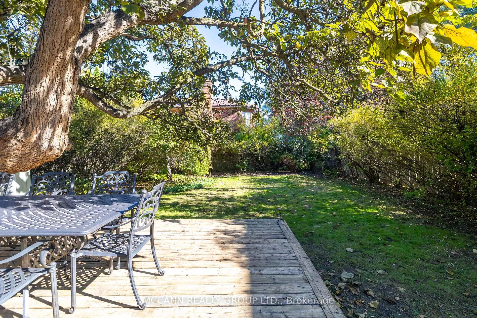 Photo 20 of 29 Glen Rush Boulevard, Toronto, Bedford Park-Nortown — HOMEH
