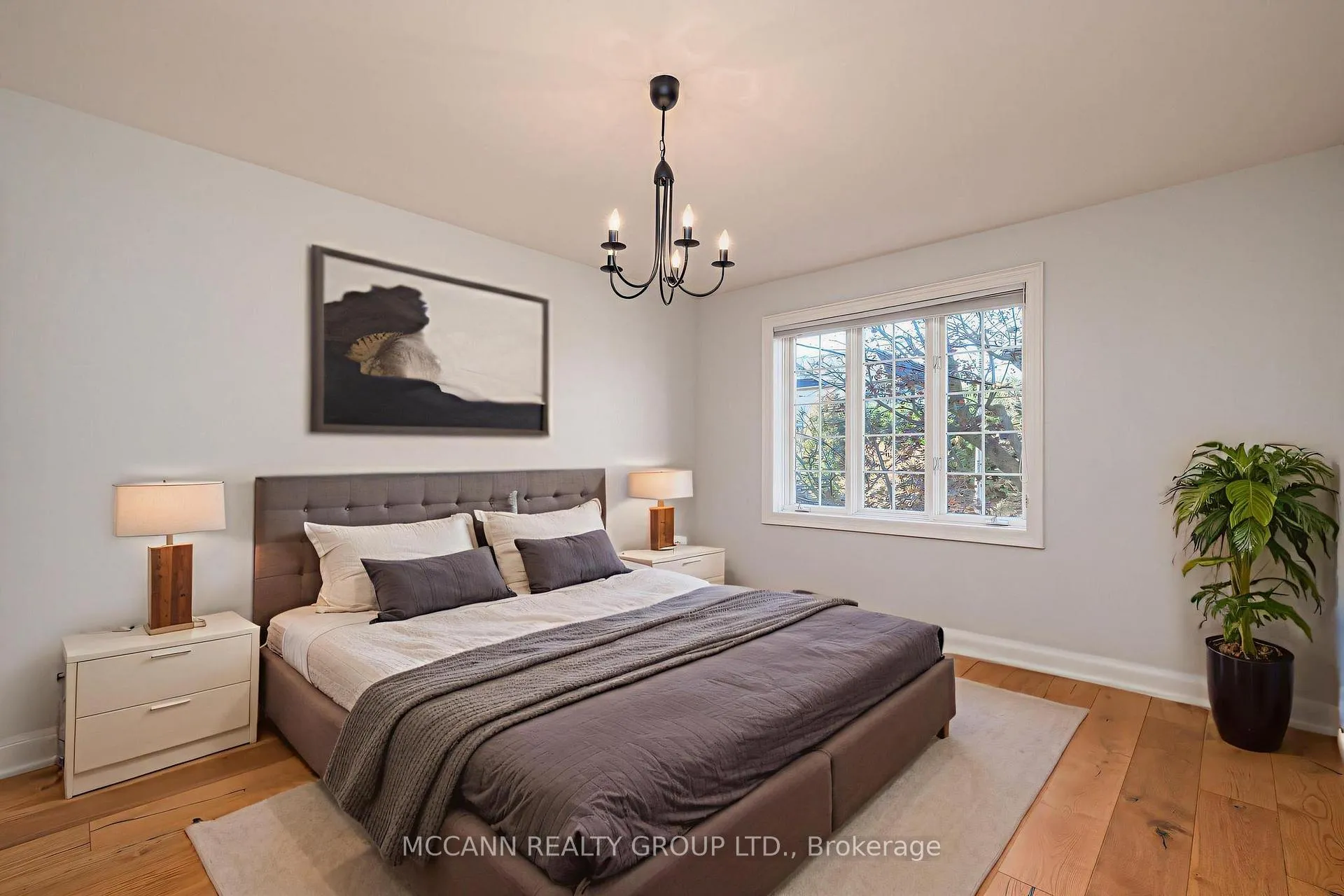 Photo 21 of 29 Glen Rush Boulevard, Toronto, Bedford Park-Nortown — HOMEH