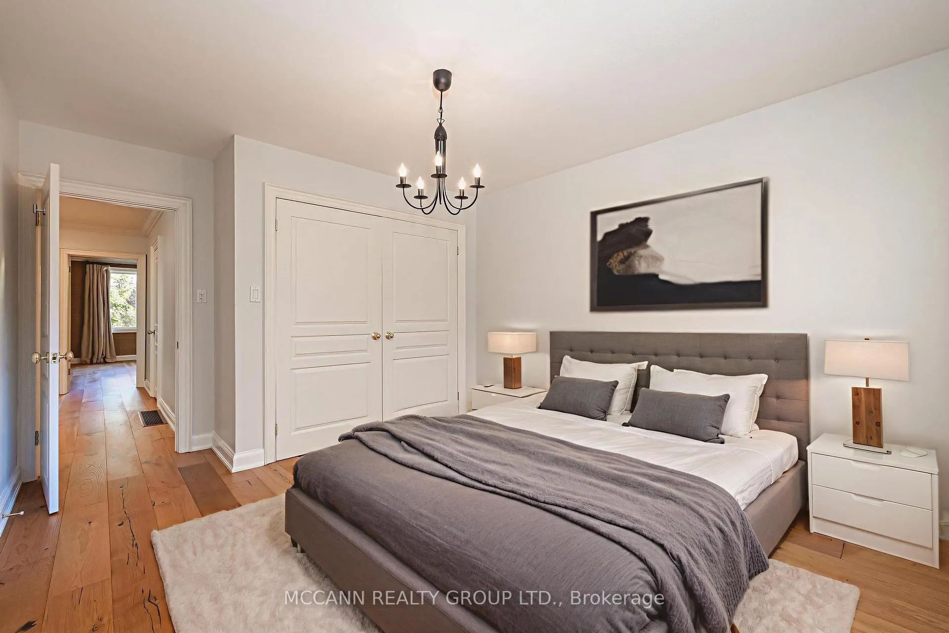 Photo 24 of 29 Glen Rush Boulevard, Toronto, Bedford Park-Nortown — HOMEH