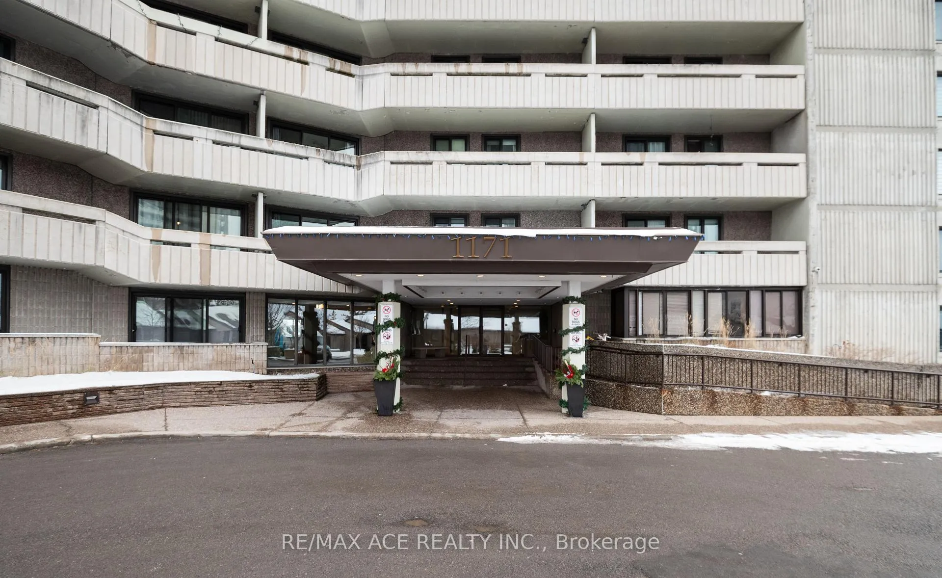 Photo 2 of Unit 1506, 1171 Ambleside Drive, Ottawa, Woodroffe — HOMEH