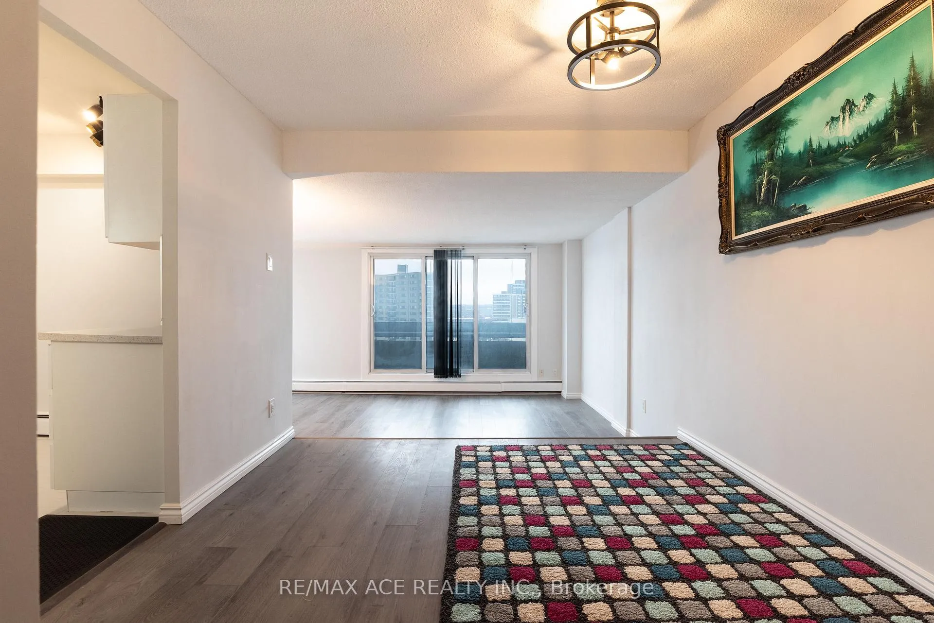 Photo 5 of Unit 1506, 1171 Ambleside Drive, Ottawa, Woodroffe — HOMEH