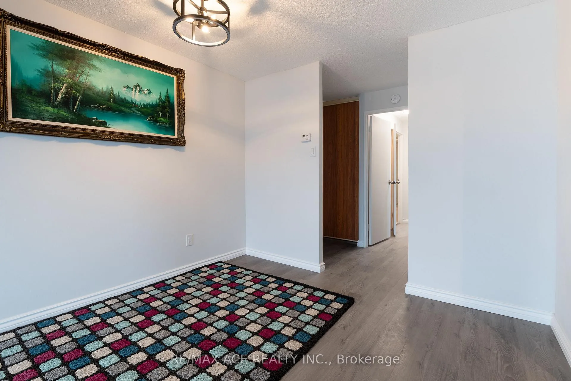 Photo 7 of Unit 1506, 1171 Ambleside Drive, Ottawa, Woodroffe — HOMEH