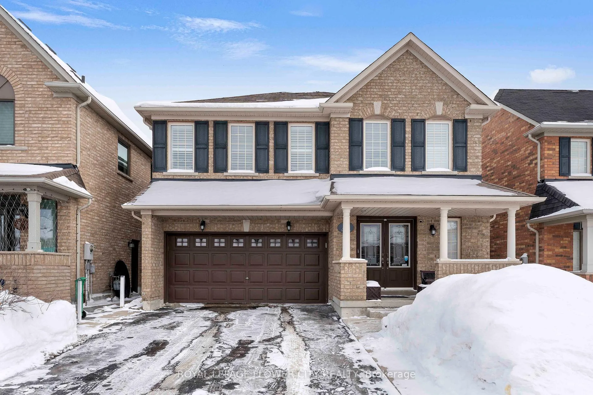 Photo 3 of 91 Abitibi Lake Drive, Brampton, Sandringham-Wellington — HOMEH