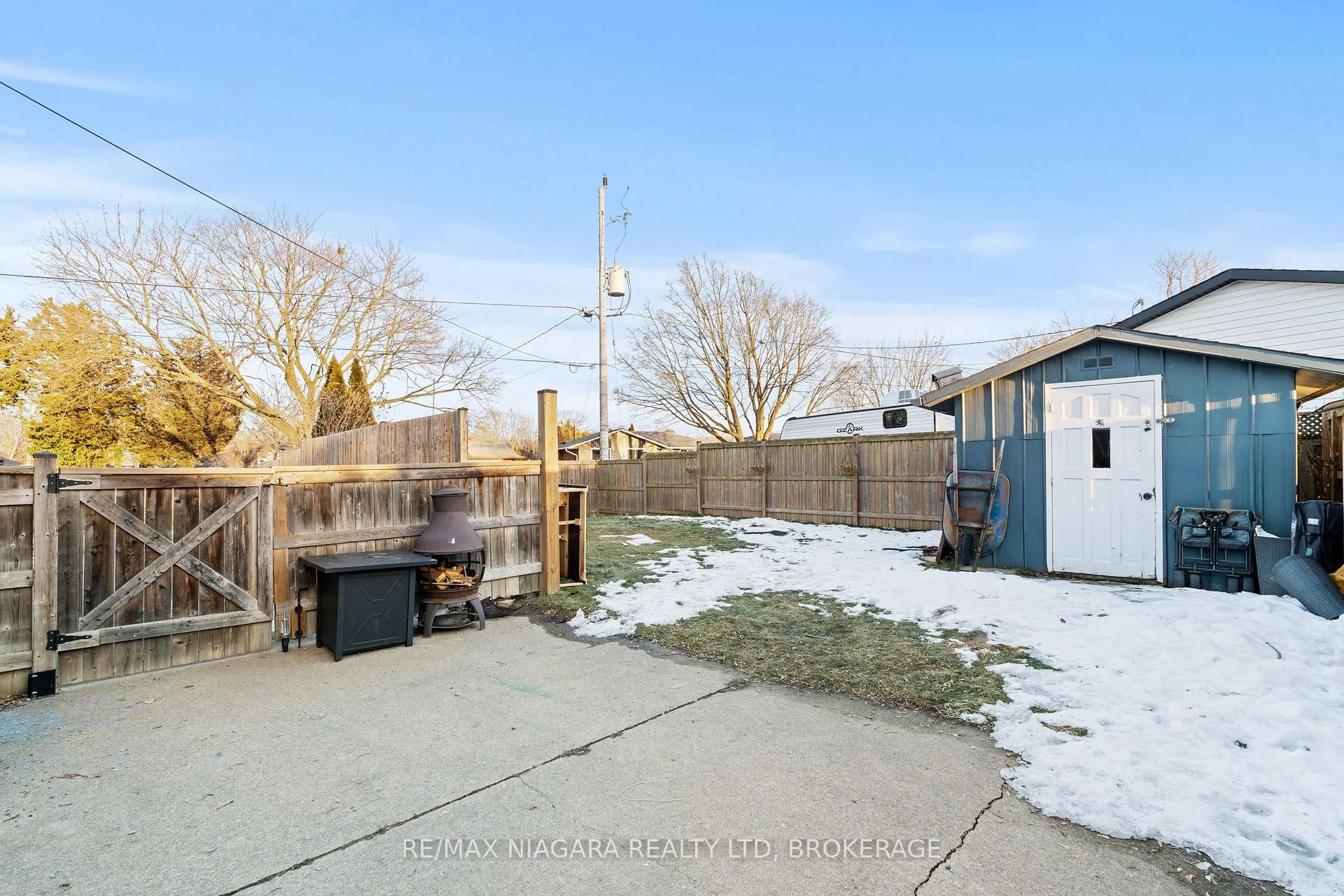 Photo 31 of 2 Highcourt Crescent, St. Catharines, Vine/Linwell — HOMEH