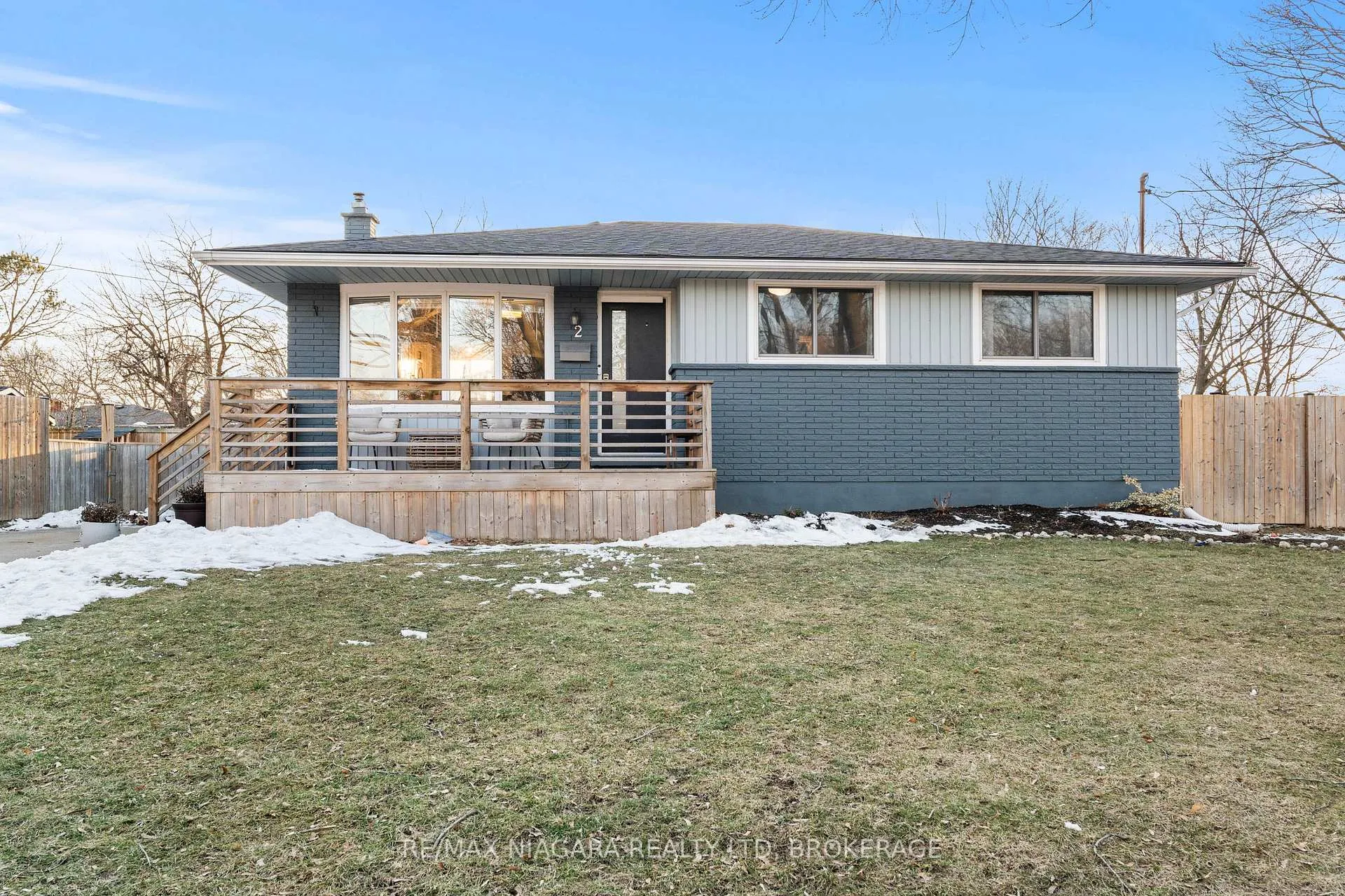 Photo 35 of 2 Highcourt Crescent, St. Catharines, Vine/Linwell — HOMEH