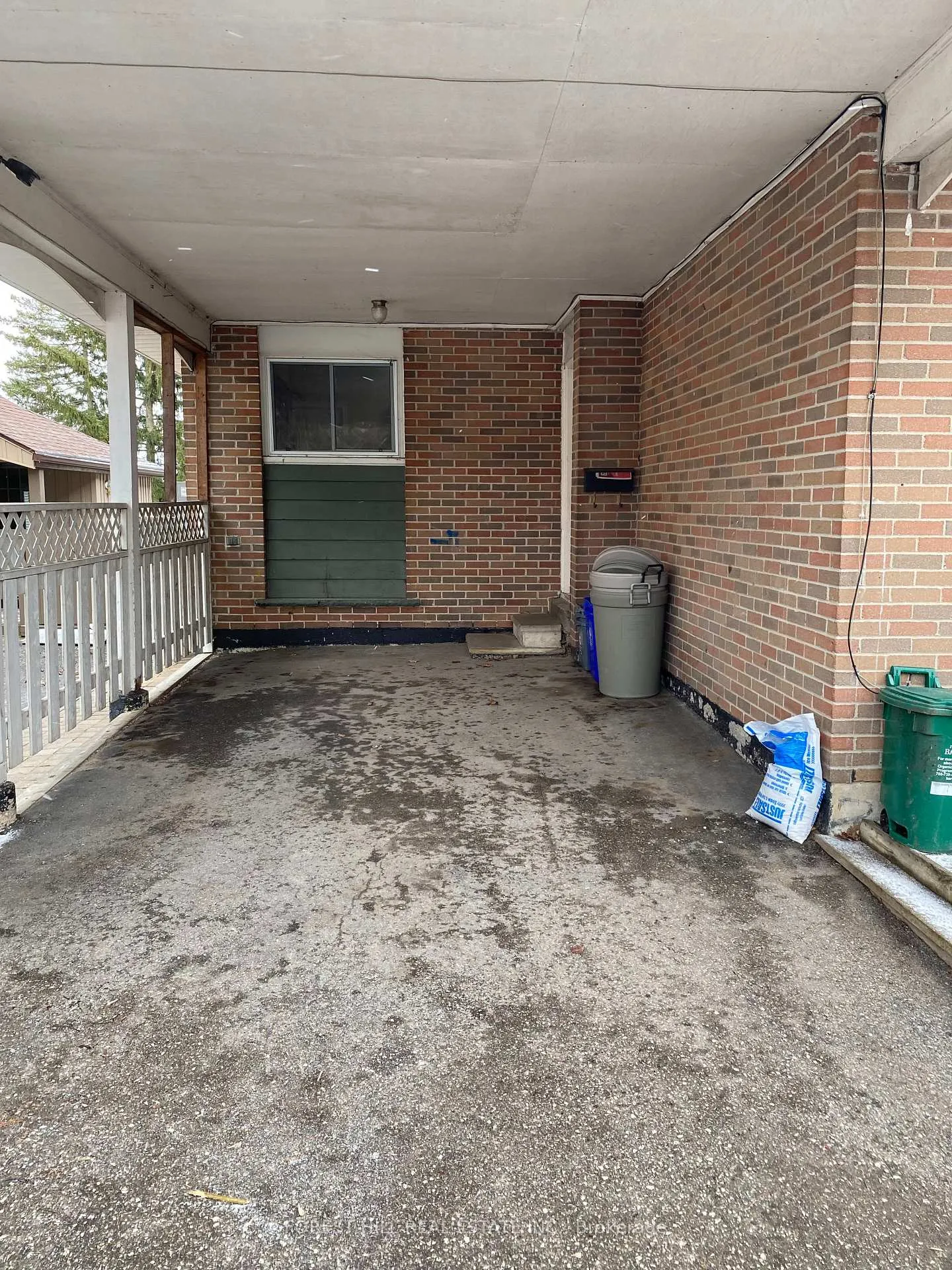 Photo 2 of 35 Daphne Crescent, Barrie, Cundles East — HOMEH