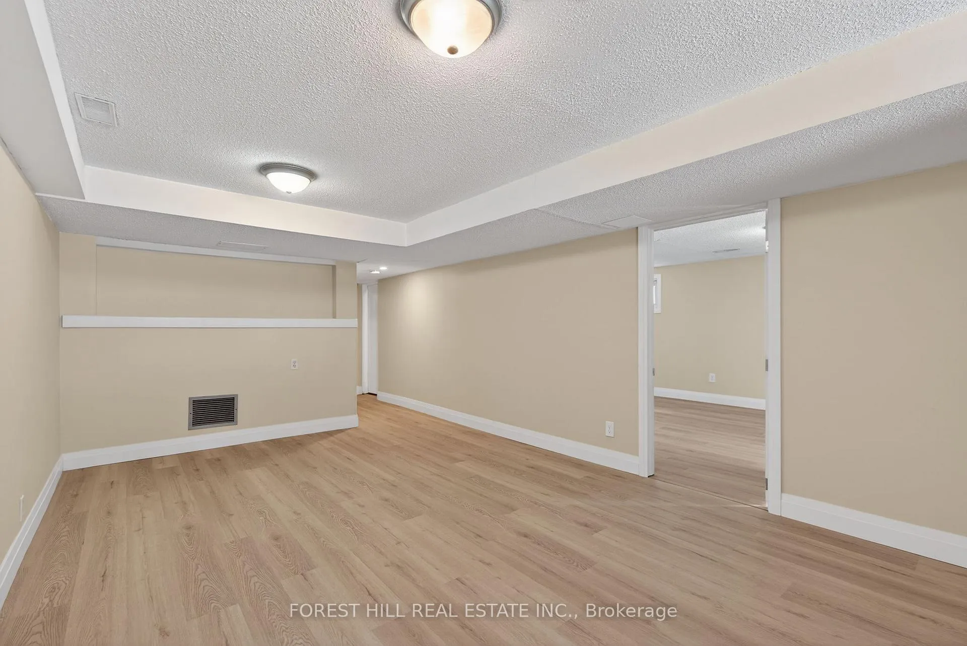 Photo 36 of 35 Daphne Crescent, Barrie, Cundles East — HOMEH