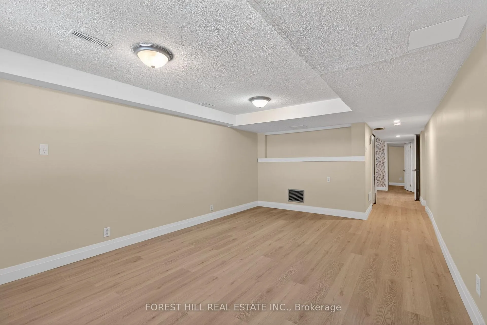 Photo 37 of 35 Daphne Crescent, Barrie, Cundles East — HOMEH