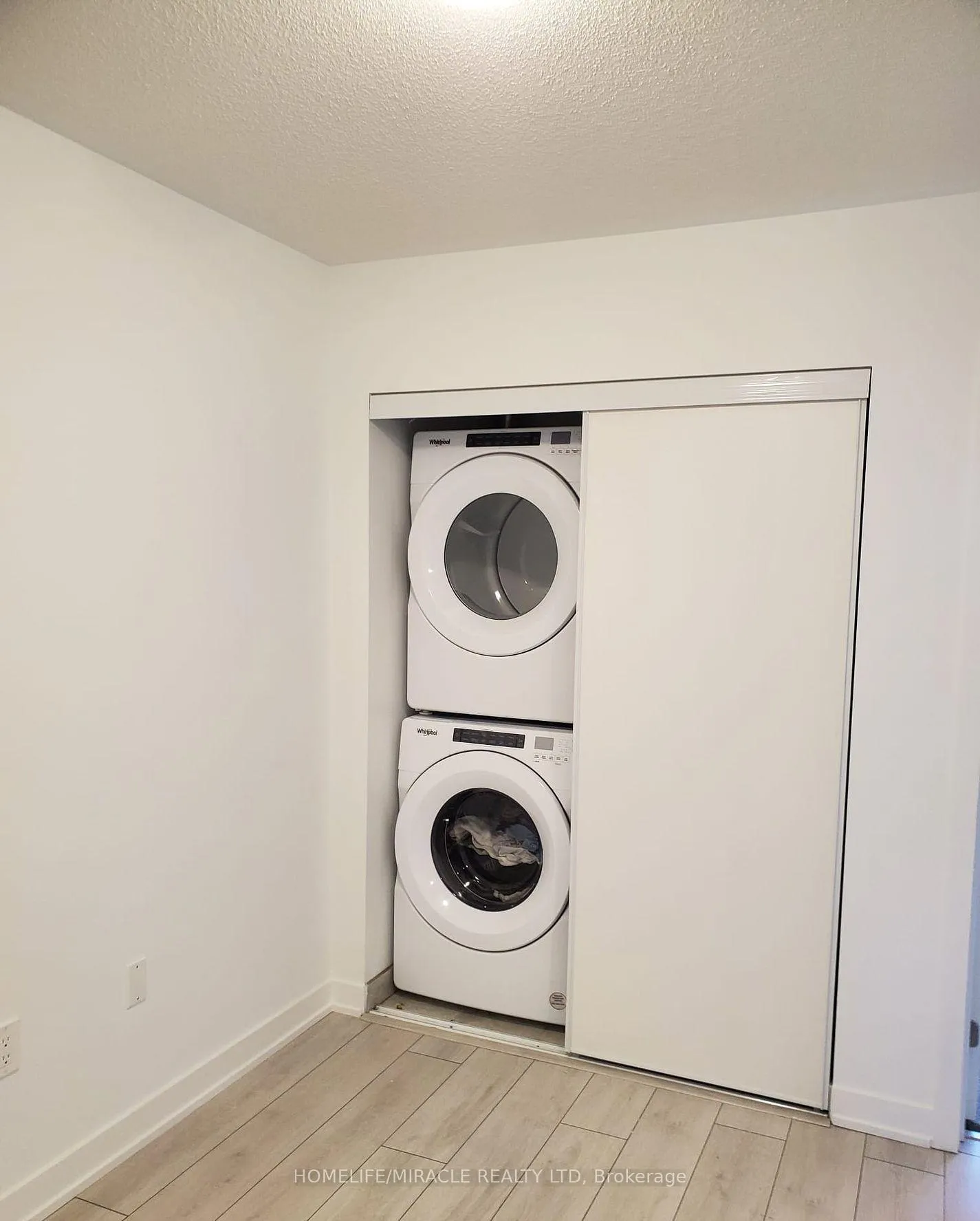 Photo 16 of 4904 Valera Road, Burlington, Alton — HOMEH