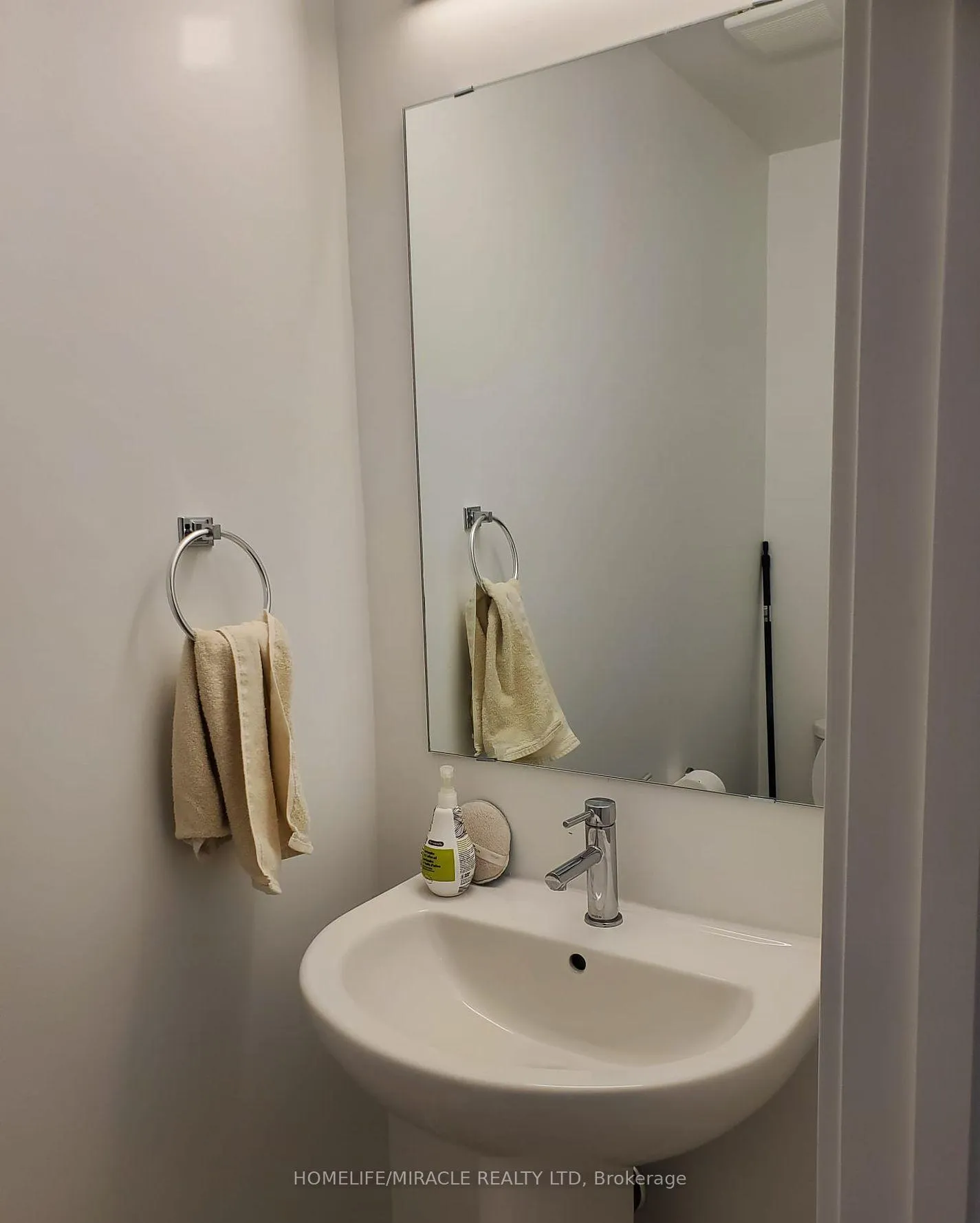 Photo 17 of 4904 Valera Road, Burlington, Alton — HOMEH