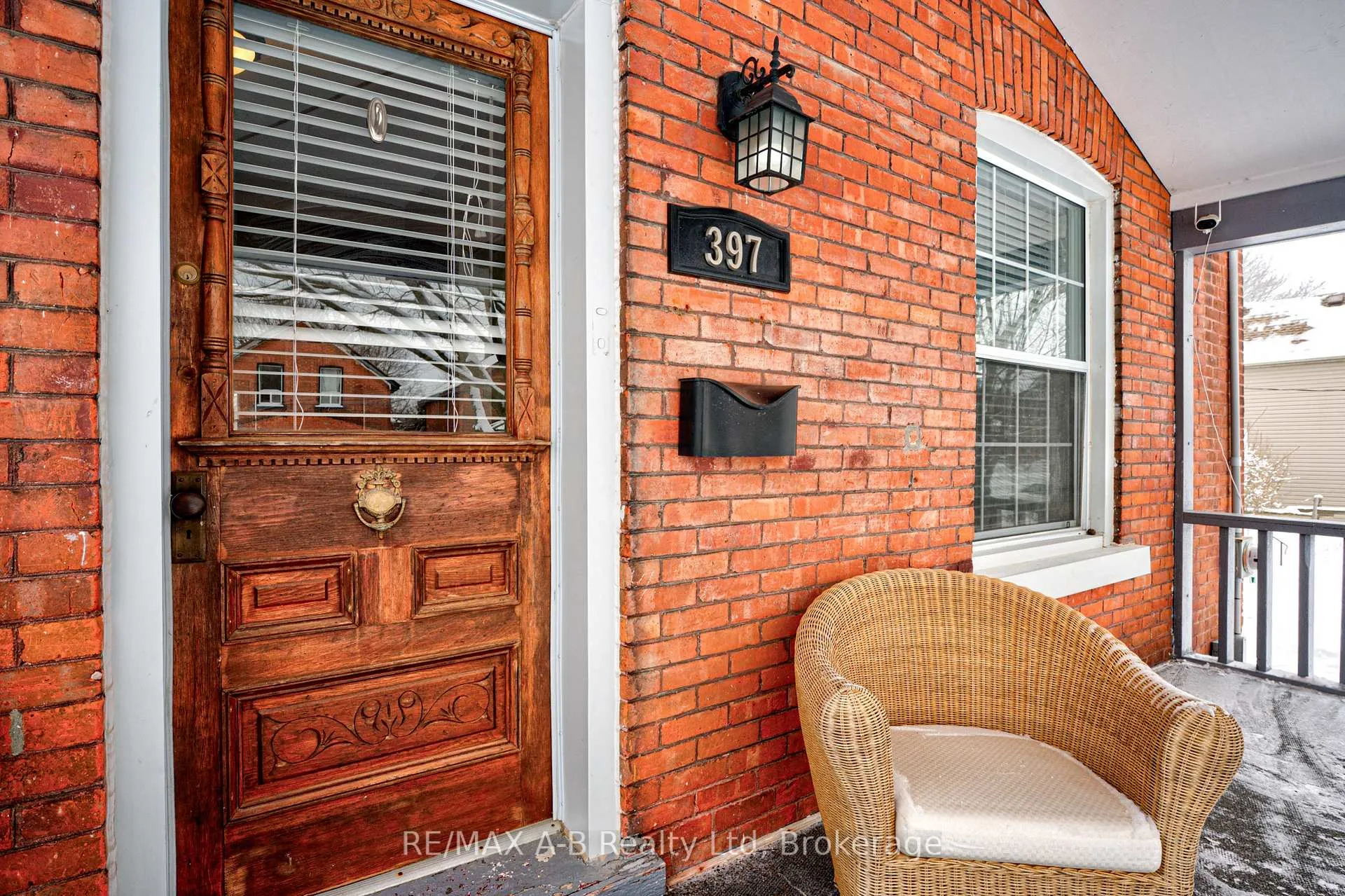 Photo 5 of 397 Albert Street, Stratford — HOMEH