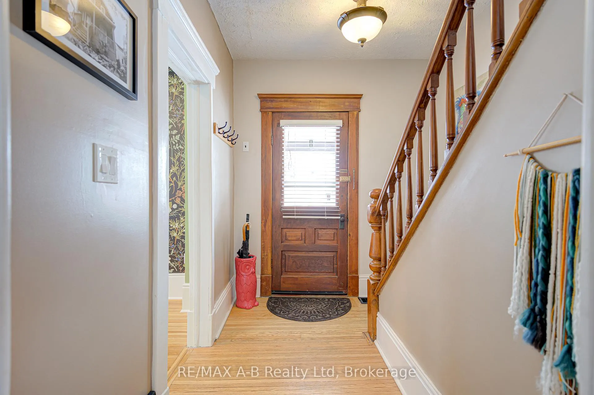 Photo 6 of 397 Albert Street, Stratford — HOMEH