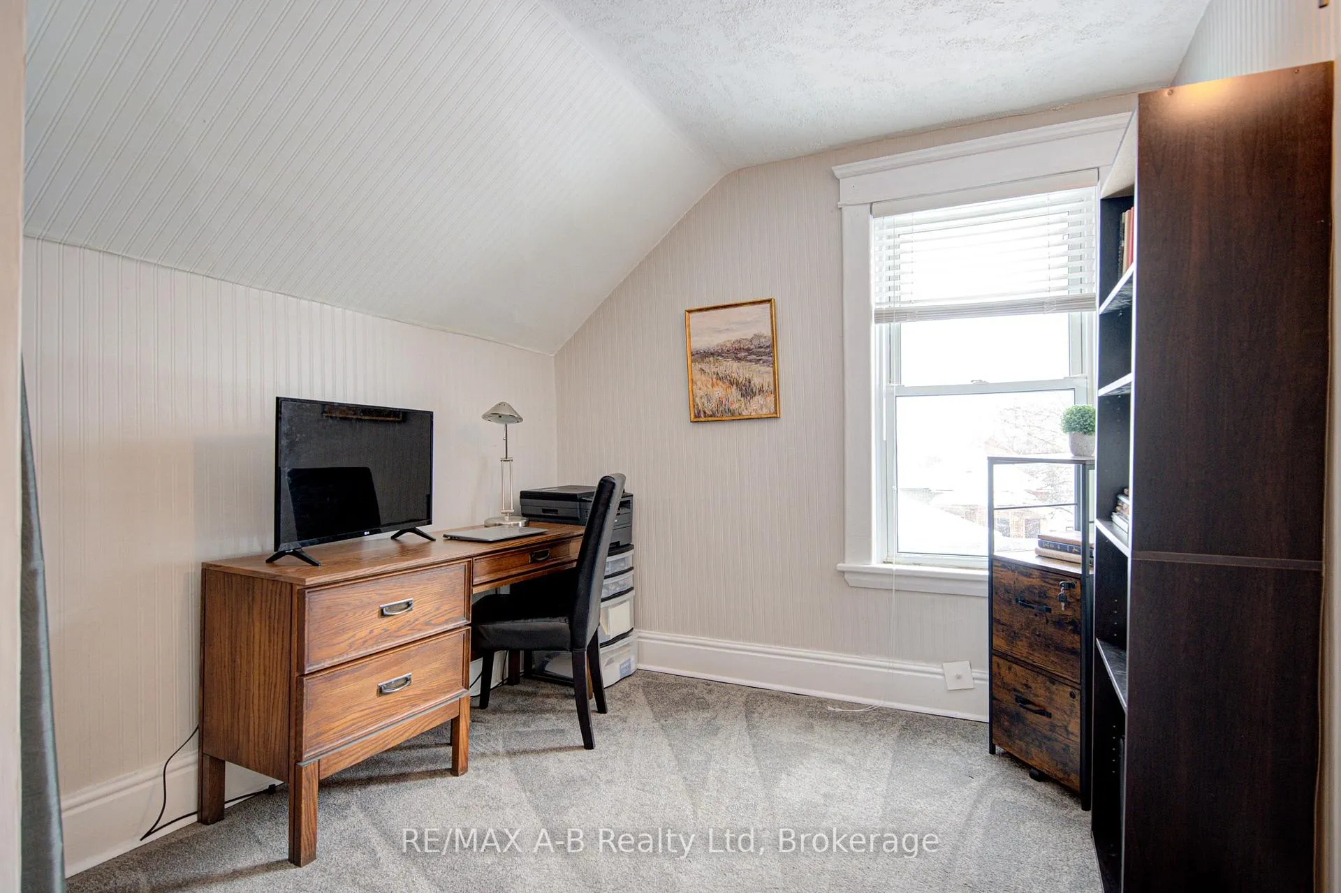 Photo 21 of 397 Albert Street, Stratford — HOMEH
