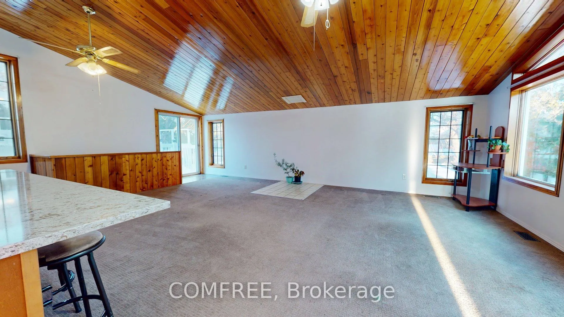 Photo 4 of 146 Old Colony Road, Ottawa, Kanata - Glencairn/Hazeldean — HOMEH