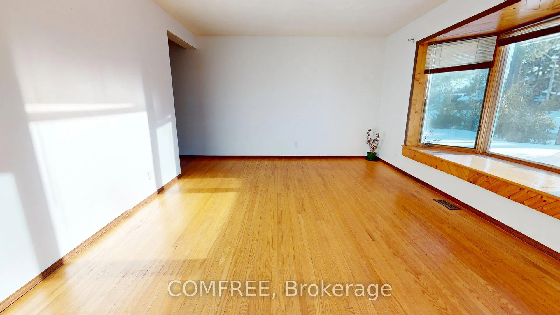 Photo 9 of 146 Old Colony Road, Ottawa, Kanata - Glencairn/Hazeldean — HOMEH