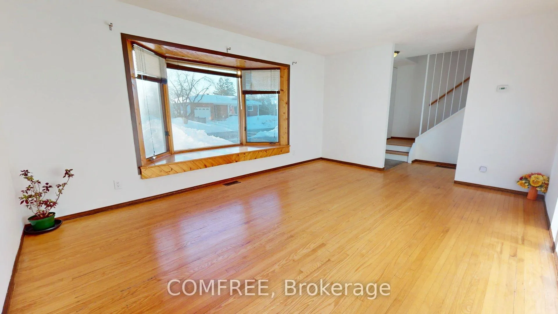 Photo 10 of 146 Old Colony Road, Ottawa, Kanata - Glencairn/Hazeldean — HOMEH