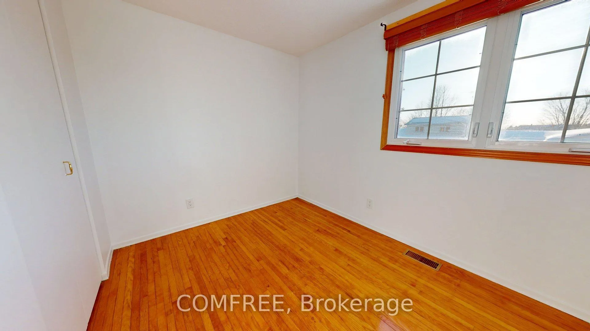 Photo 14 of 146 Old Colony Road, Ottawa, Kanata - Glencairn/Hazeldean — HOMEH