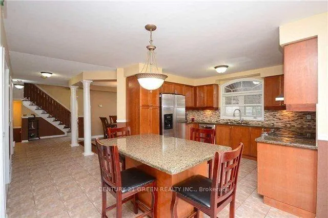 Photo 5 of Unit Main, 1046 Freeman Trail, Milton, Beaty — HOMEH