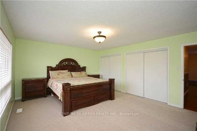 Photo 11 of Unit Main, 1046 Freeman Trail, Milton, Beaty — HOMEH