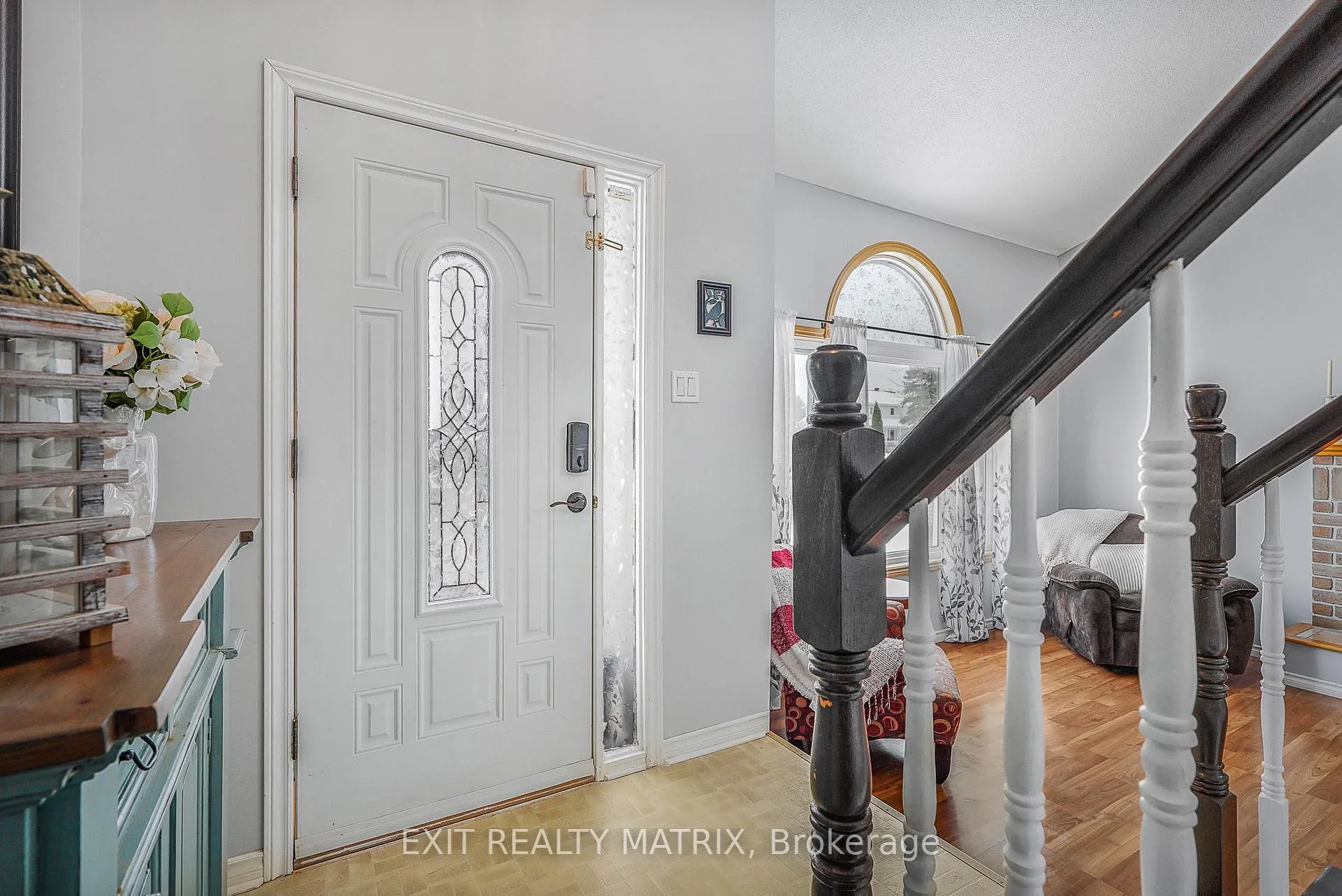 Photo 4 of 2721 Glen Street, Ottawa, Metcalfe — HOMEH