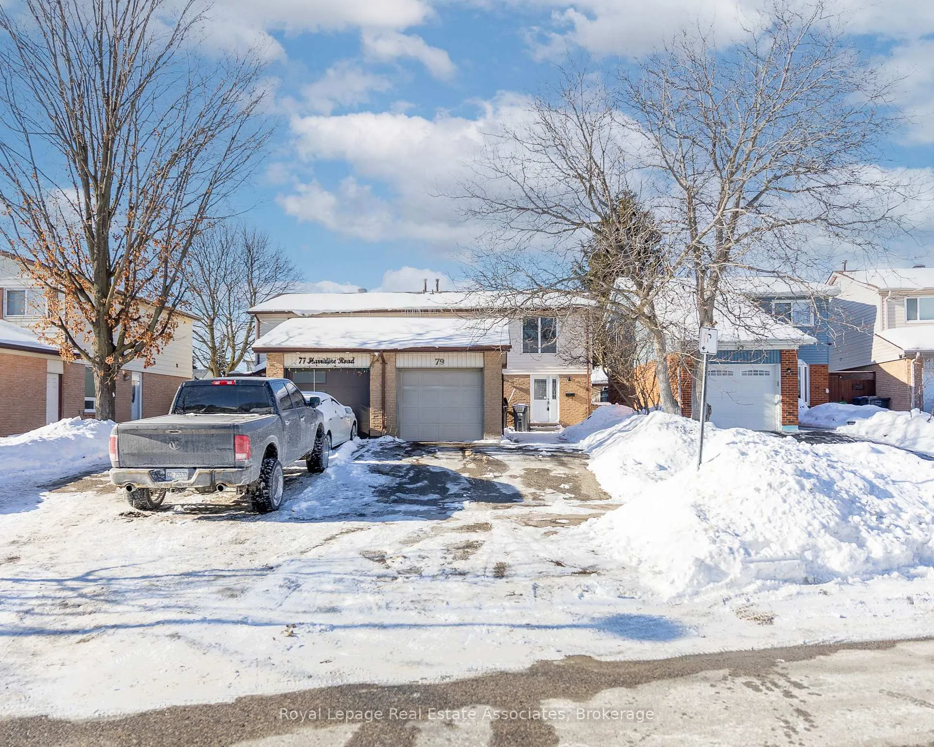 Photo 3 of 79 Harridine Road, Brampton, Brampton West — HOMEH