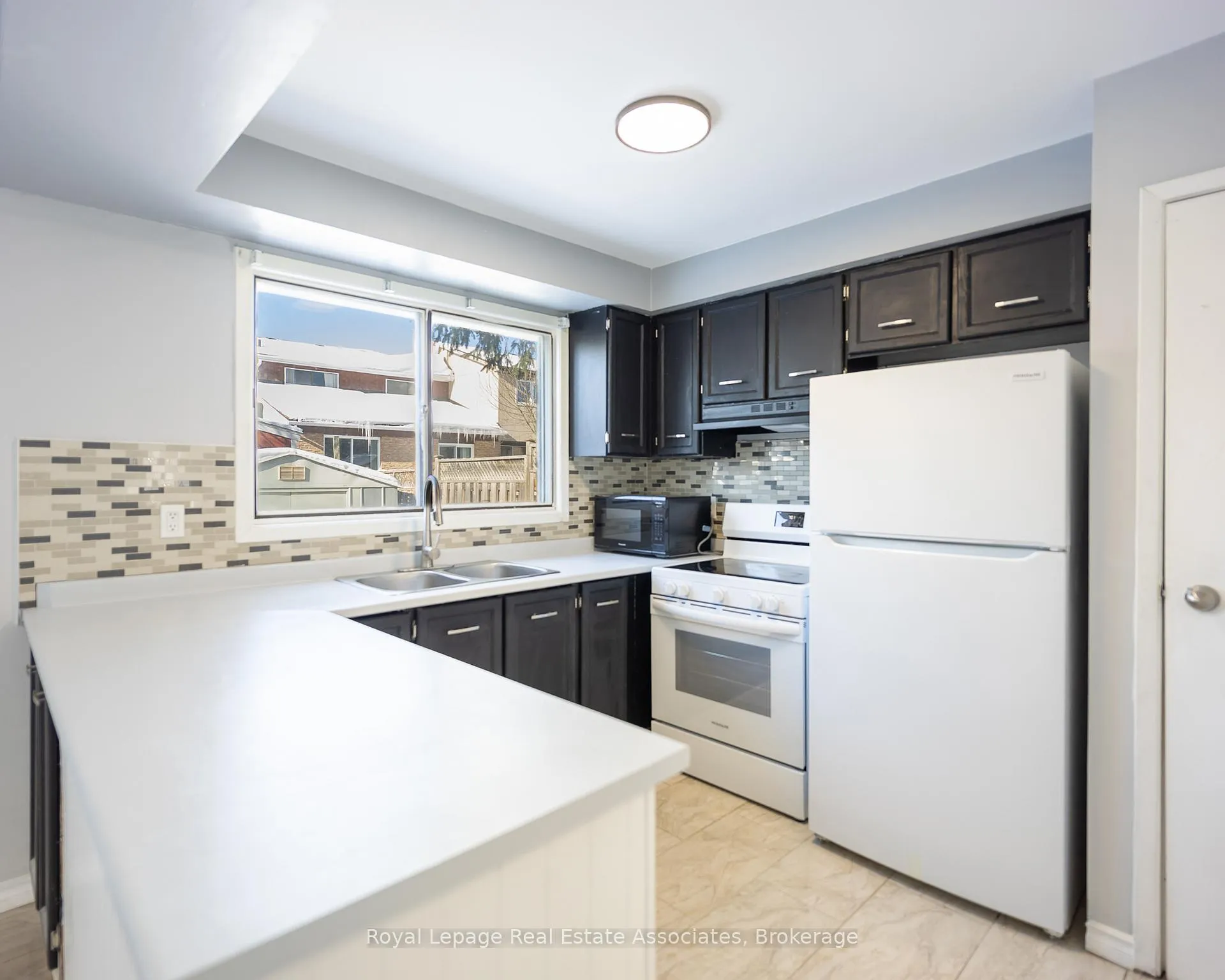 Photo 15 of 79 Harridine Road, Brampton, Brampton West — HOMEH