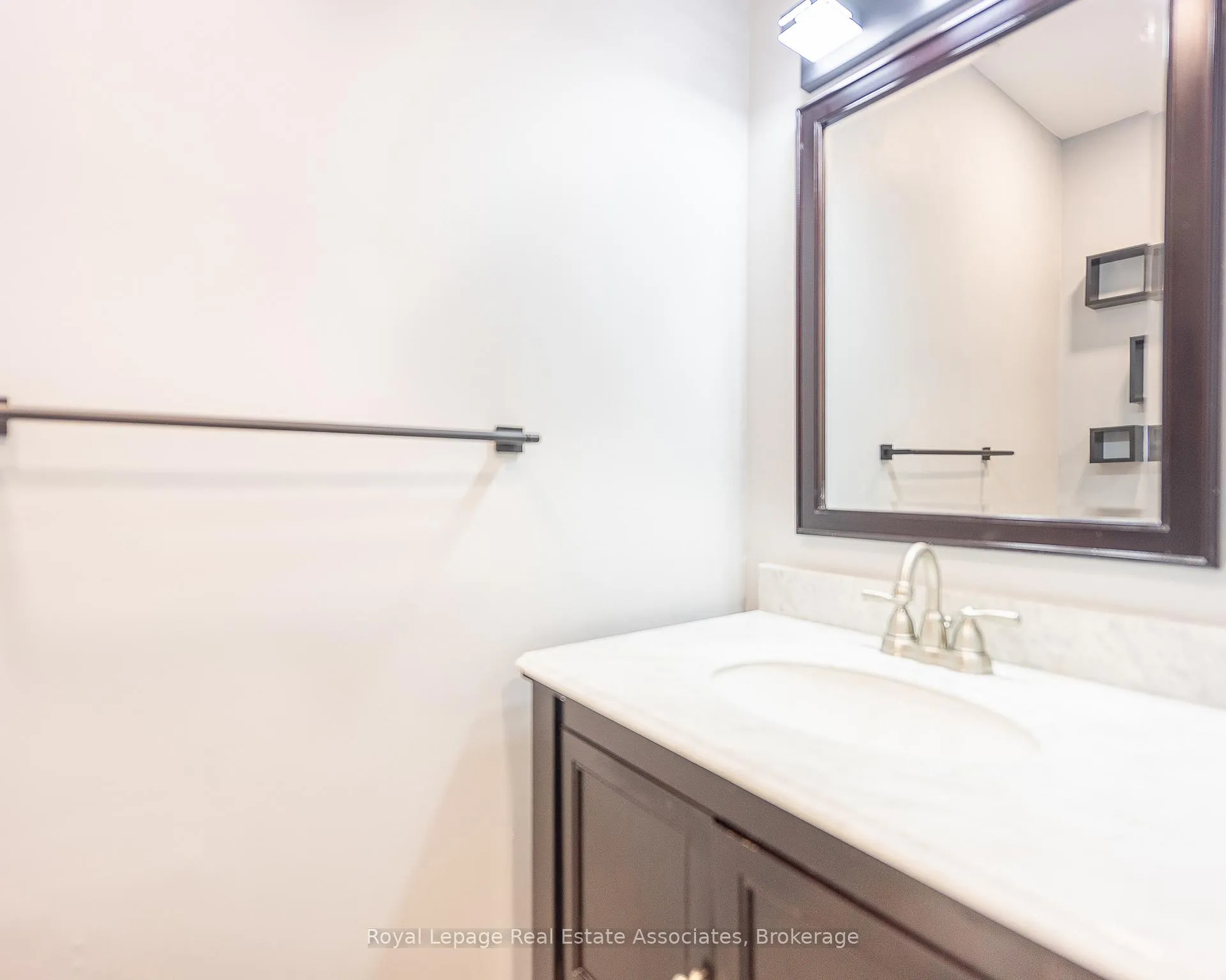 Photo 18 of 79 Harridine Road, Brampton, Brampton West — HOMEH