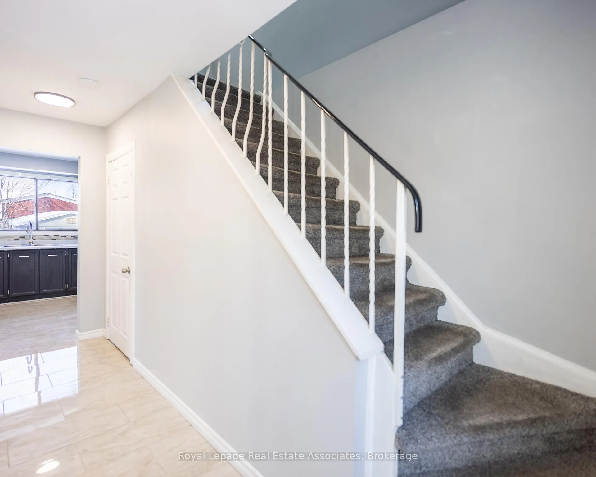 Photo 19 of 79 Harridine Road, Brampton, Brampton West — HOMEH