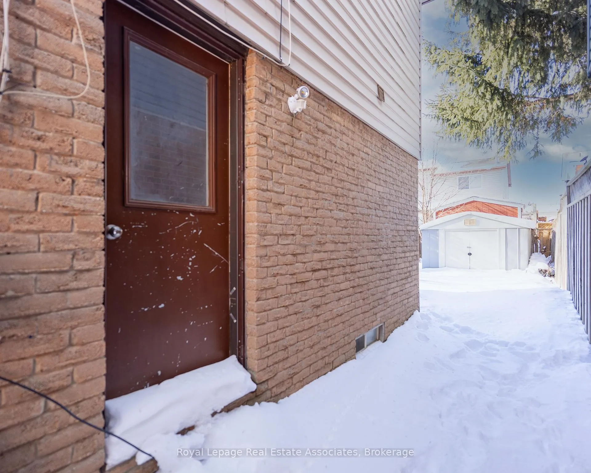 Photo 43 of 79 Harridine Road, Brampton, Brampton West — HOMEH