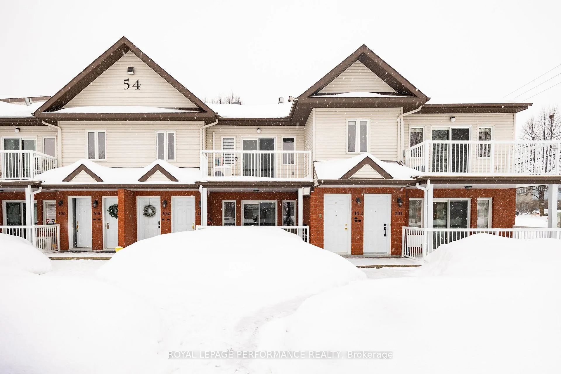Front of Unit 102, 54 Sandfield Avenue