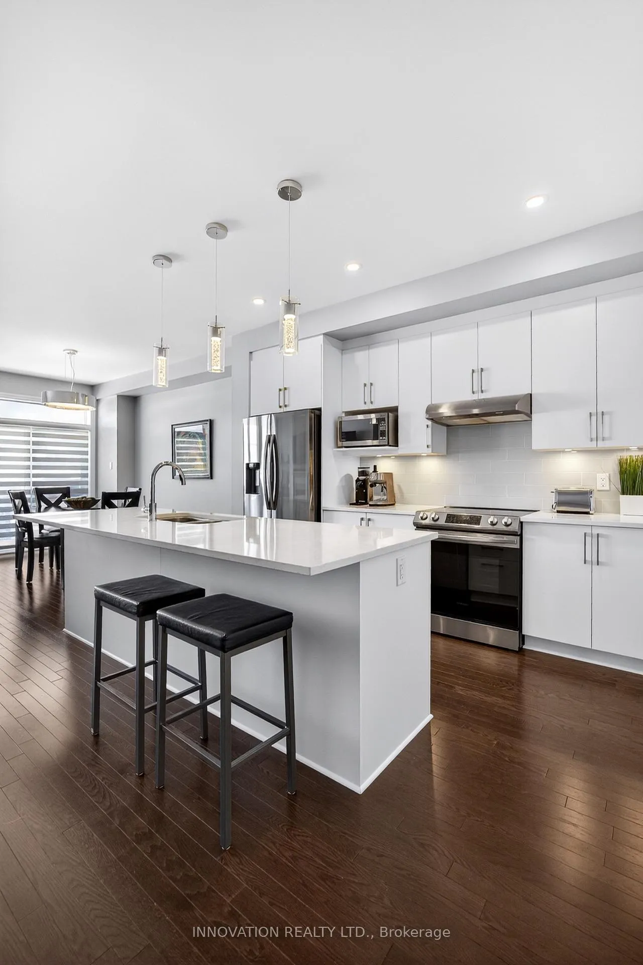 Photo 5 of 923 Antonio Farley Street, Ottawa, Camelot — HOMEH