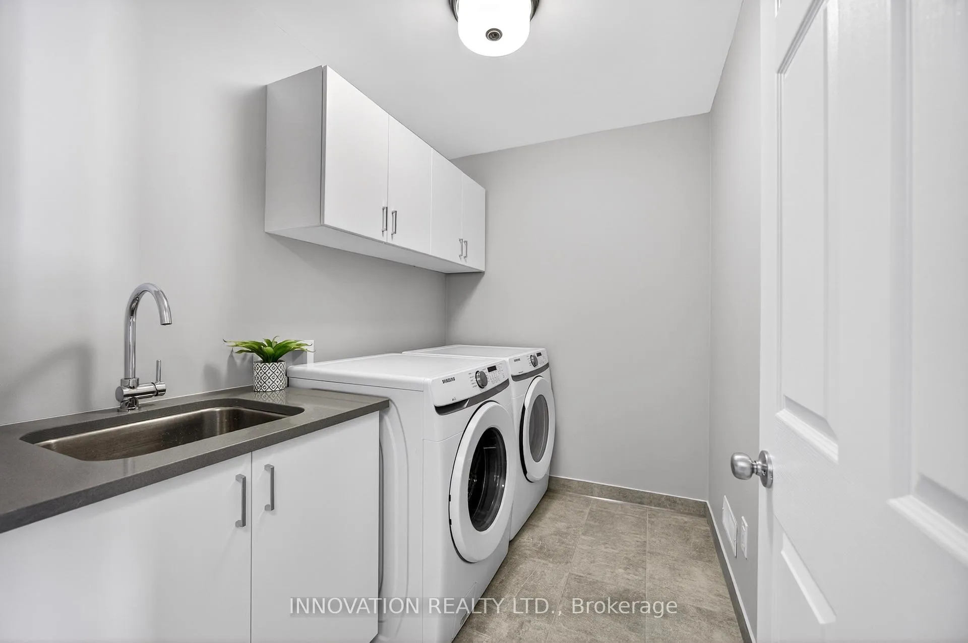Photo 29 of 923 Antonio Farley Street, Ottawa, Camelot — HOMEH