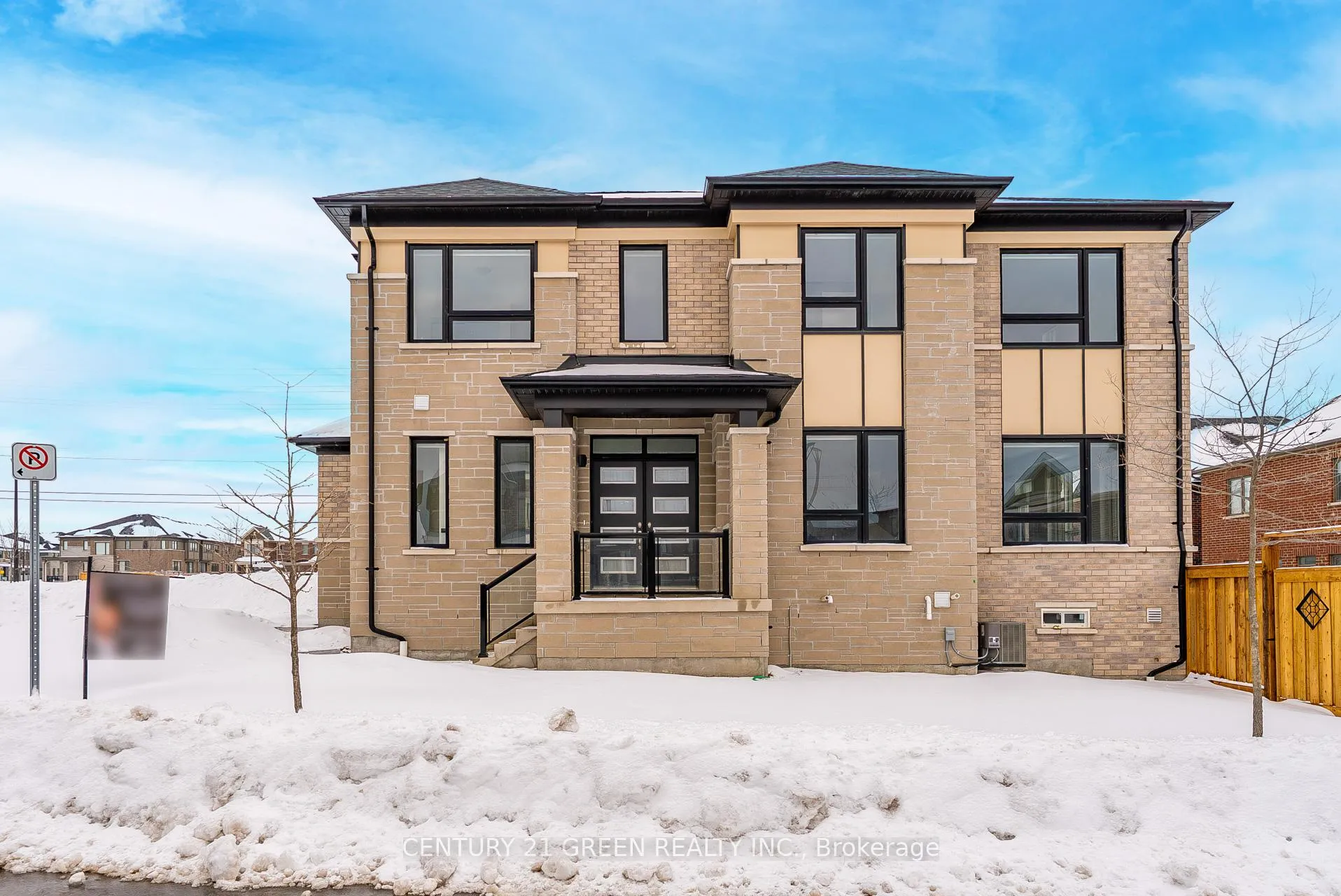 Photo 2 of 3140 Willowridge Path, Pickering, Rural Pickering — HOMEH