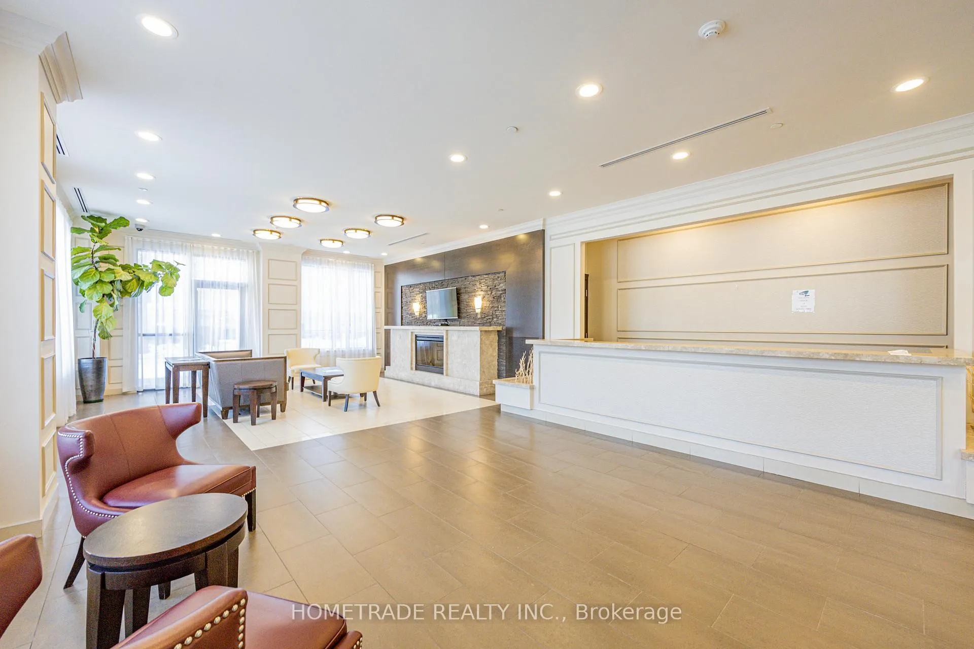 Photo 3 of Unit 310, 35 Saranac Boulevard, Toronto, Englemount-Lawrence — HOMEH