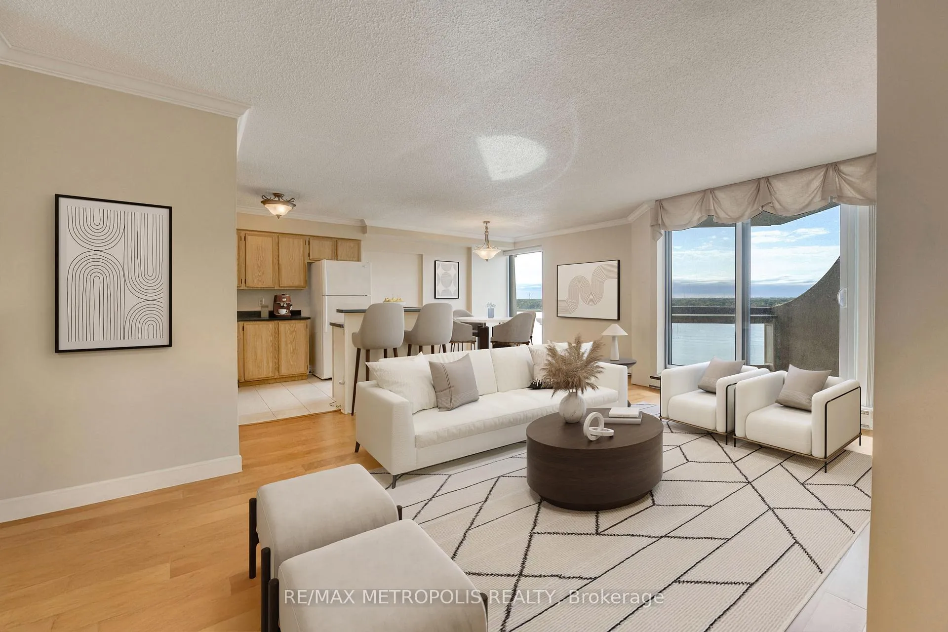 Photo 7 of Unit 1306, 155 Front Street N, Sarnia — HOMEH
