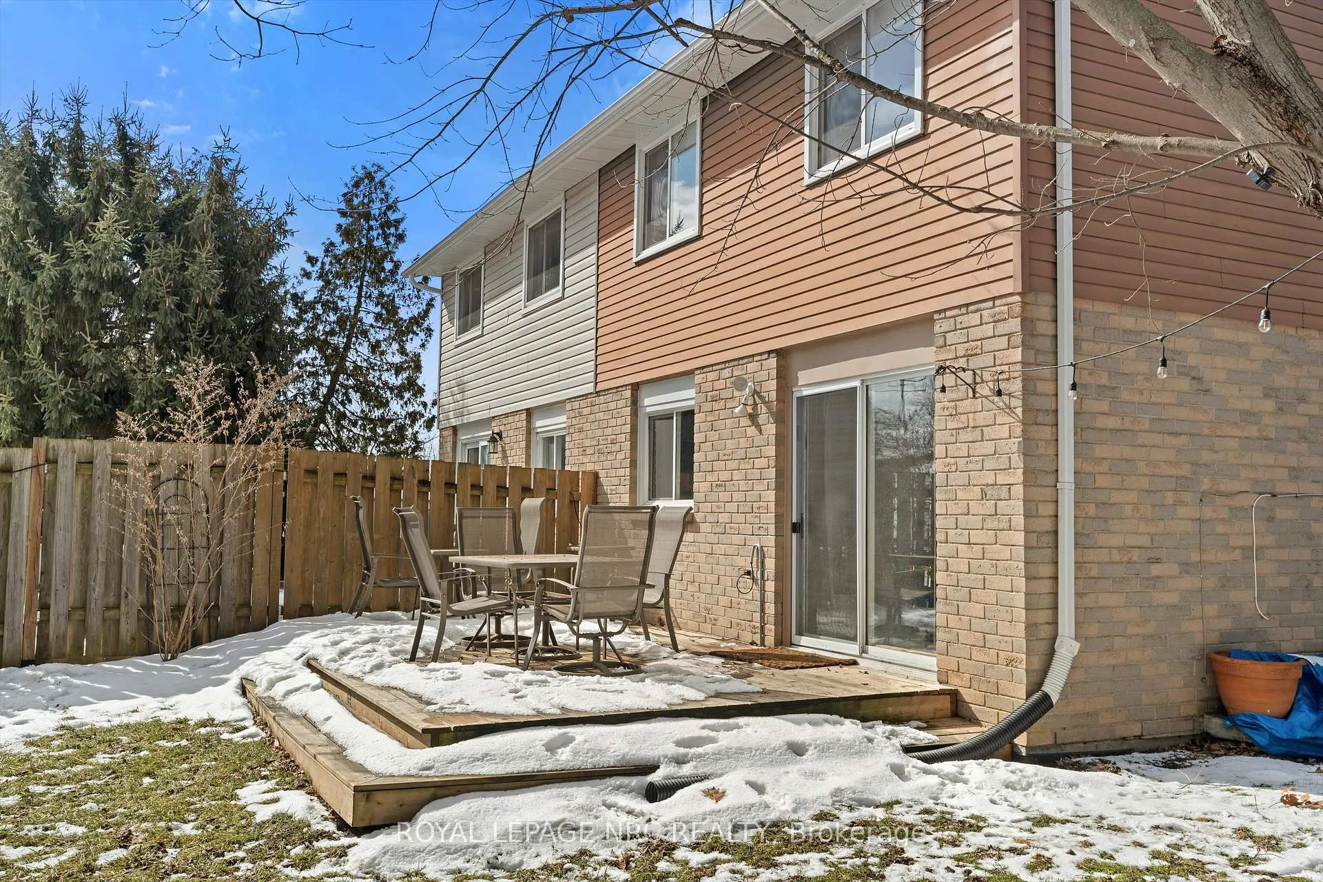 Photo 36 of 90 Oxford Street, St. Catharines, Secord Woods — HOMEH