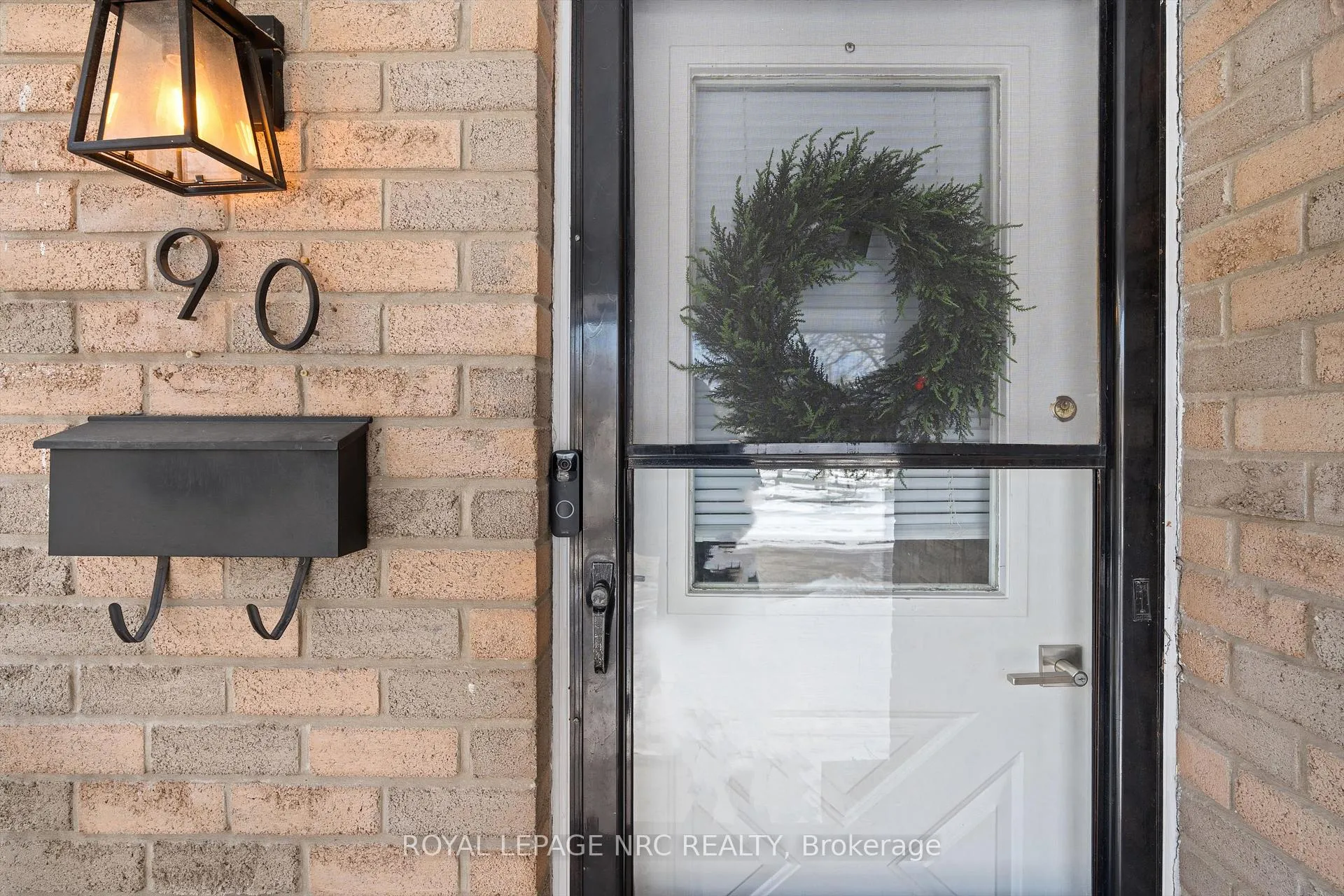 Photo 47 of 90 Oxford Street, St. Catharines, Secord Woods — HOMEH
