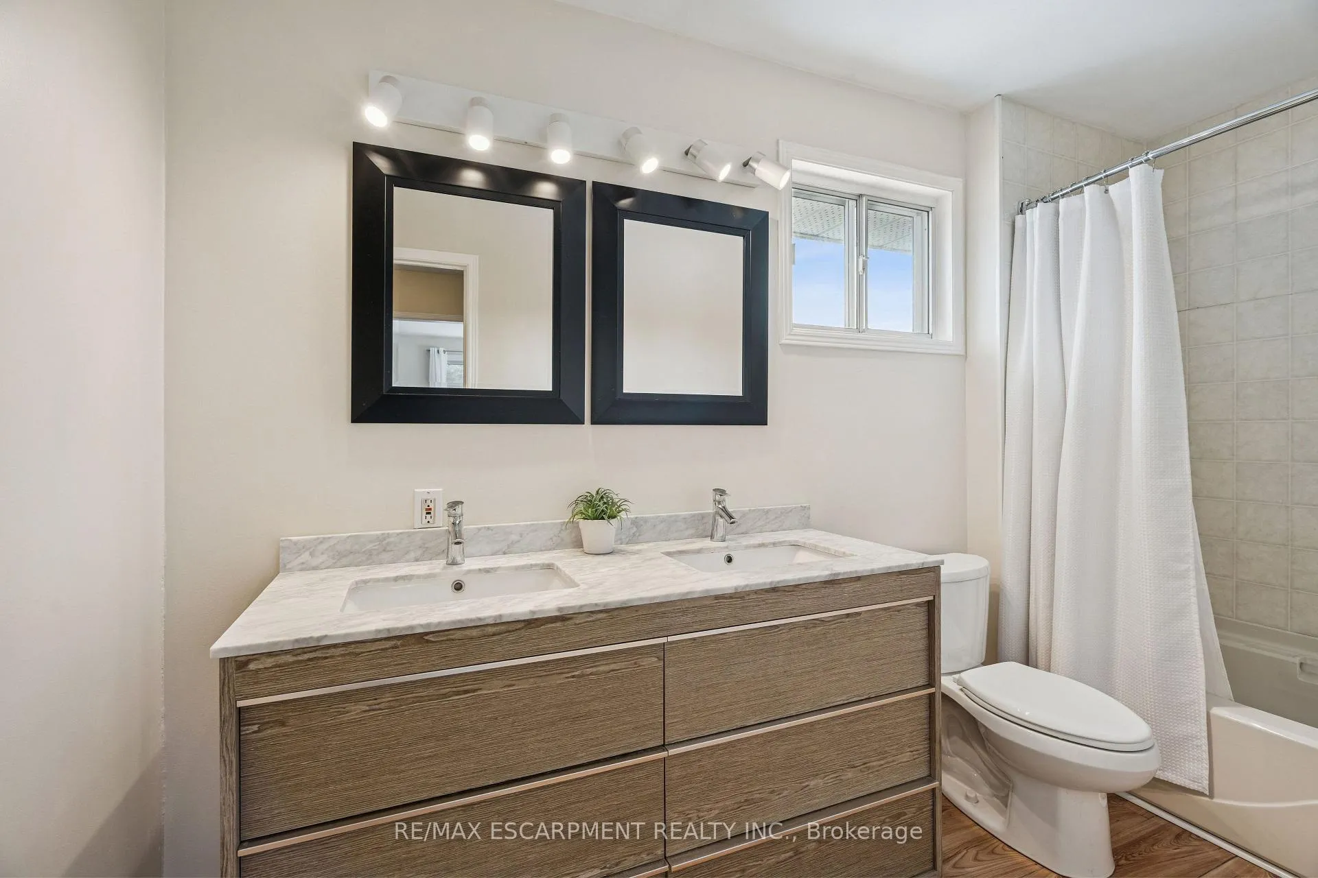 Photo 22 of 8941 Wellington Rd 50, Erin, Rural Erin — HOMEH