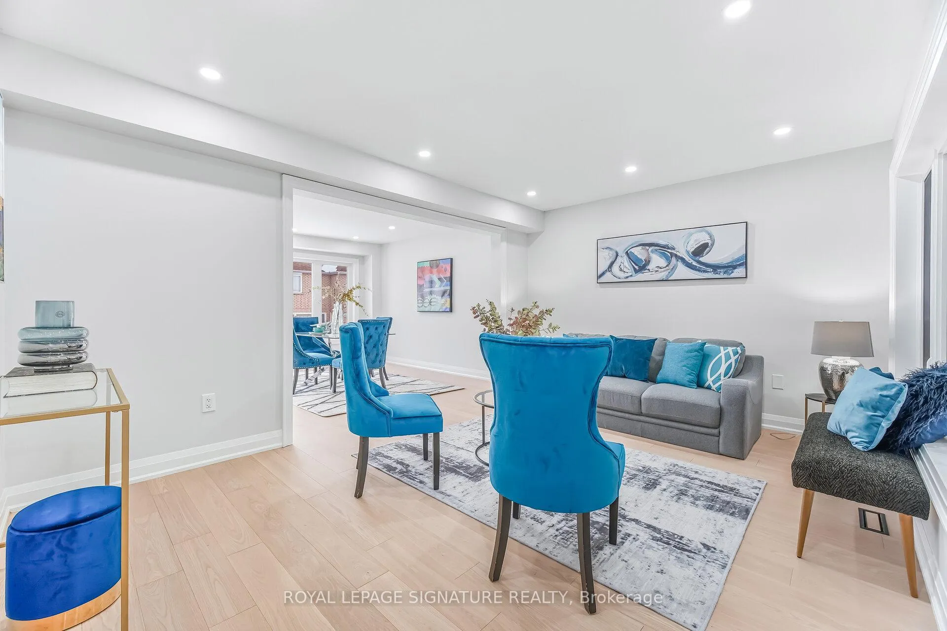 Photo 6 of 22 Rangeland Road, Brampton, Sandringham-Wellington — HOMEH