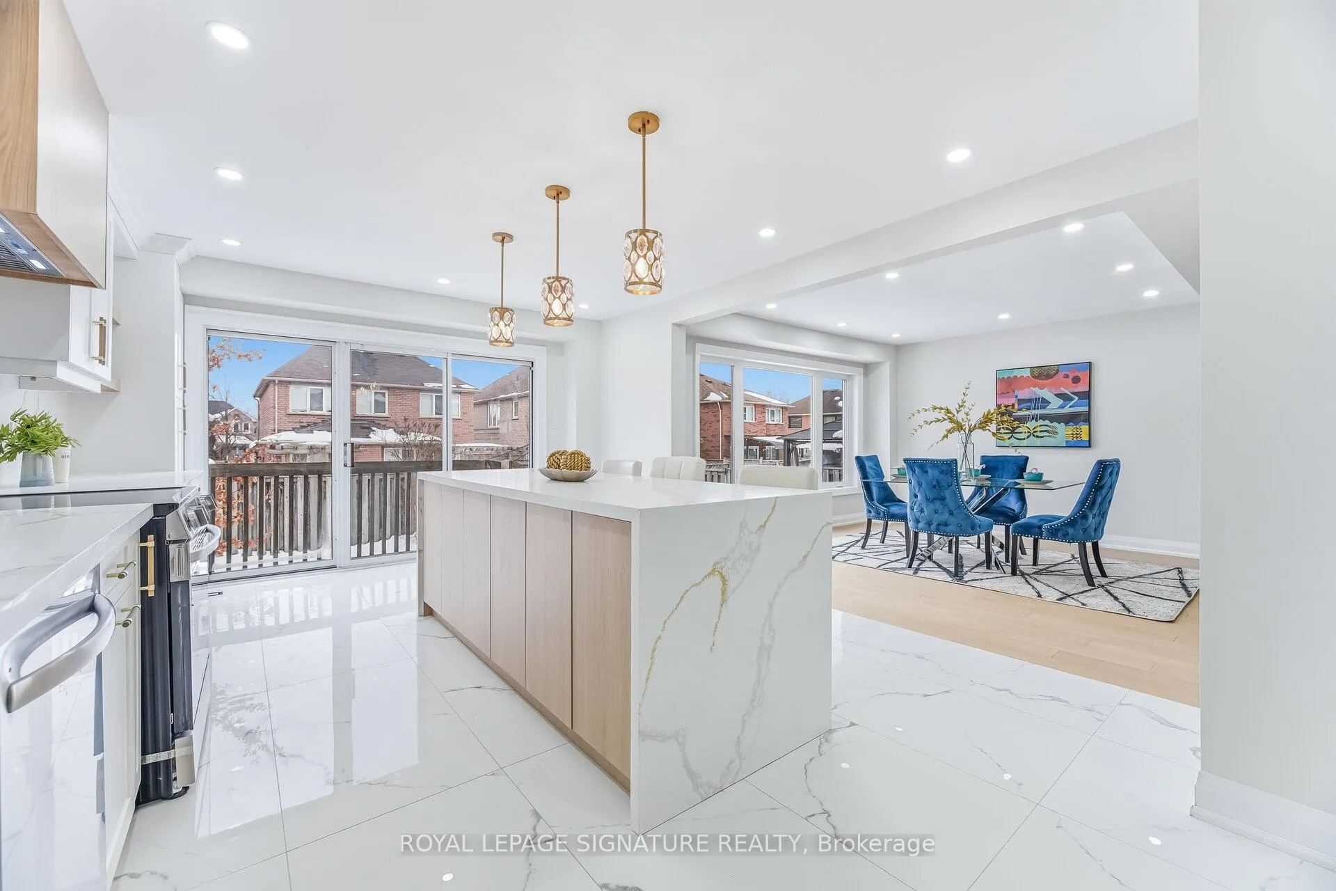 Photo 9 of 22 Rangeland Road, Brampton, Sandringham-Wellington — HOMEH