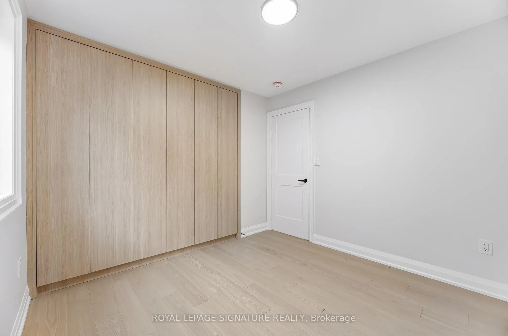 Photo 24 of 22 Rangeland Road, Brampton, Sandringham-Wellington — HOMEH
