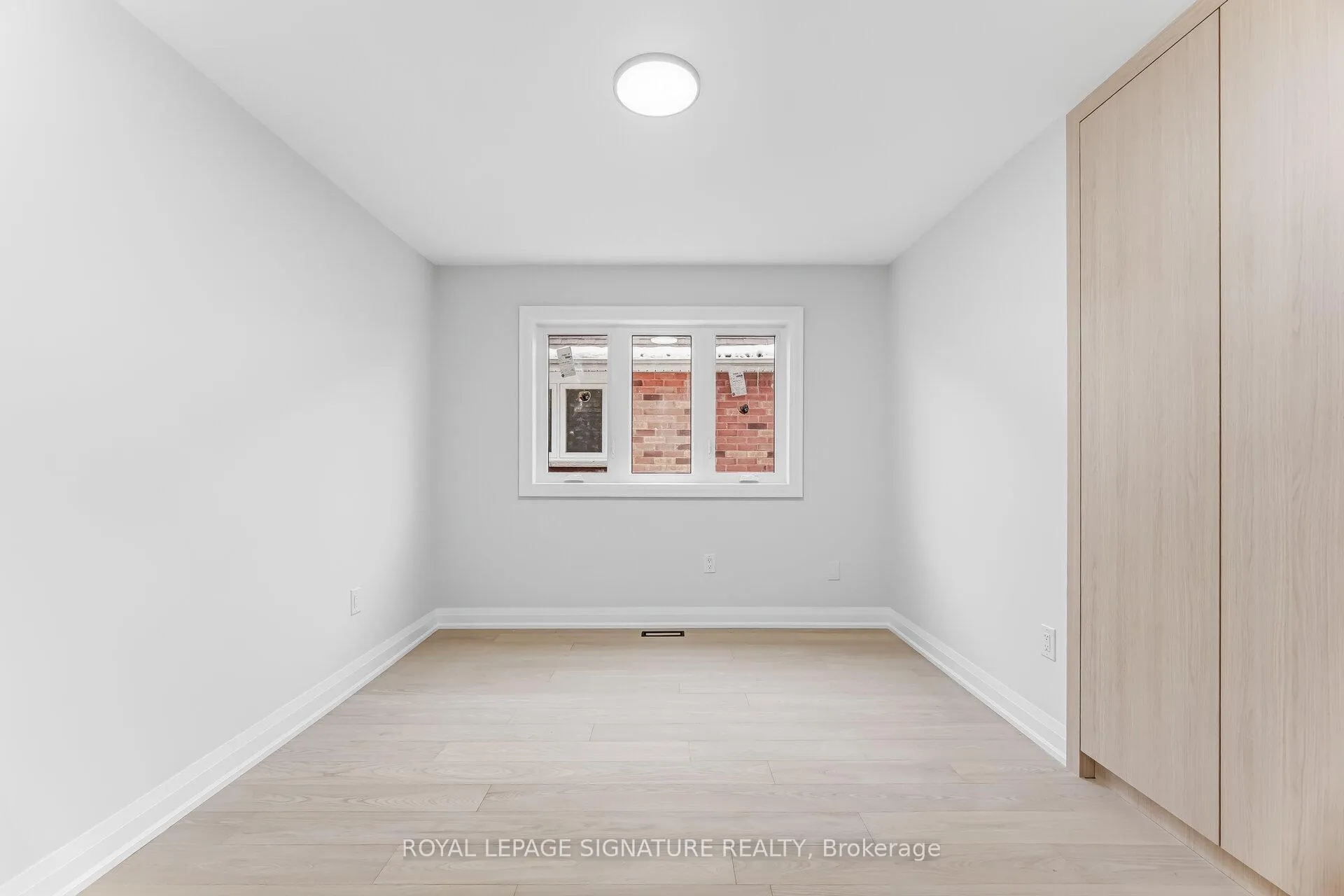 Photo 25 of 22 Rangeland Road, Brampton, Sandringham-Wellington — HOMEH