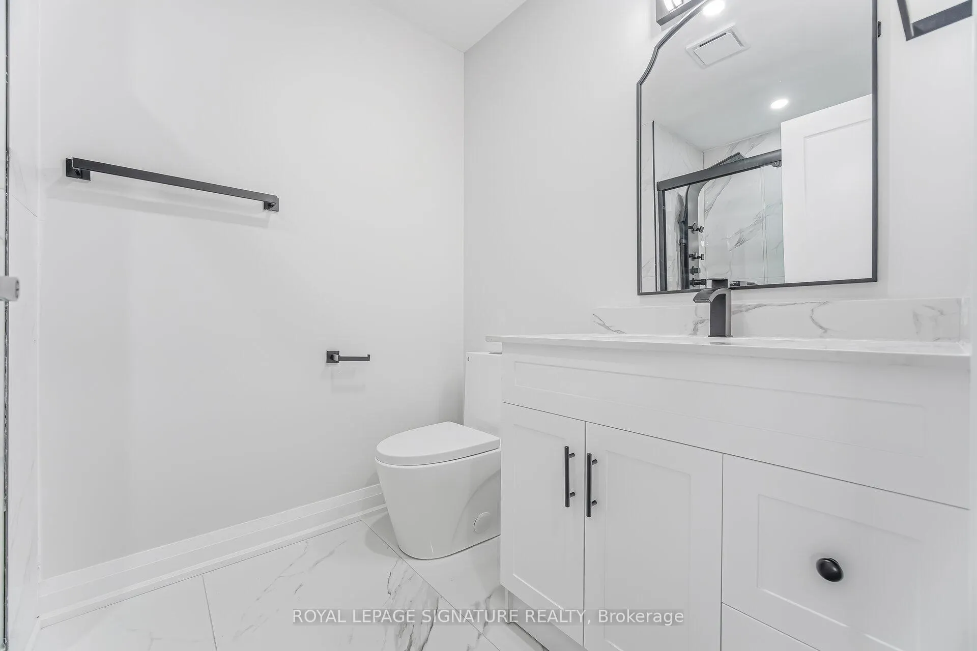 Photo 28 of 22 Rangeland Road, Brampton, Sandringham-Wellington — HOMEH