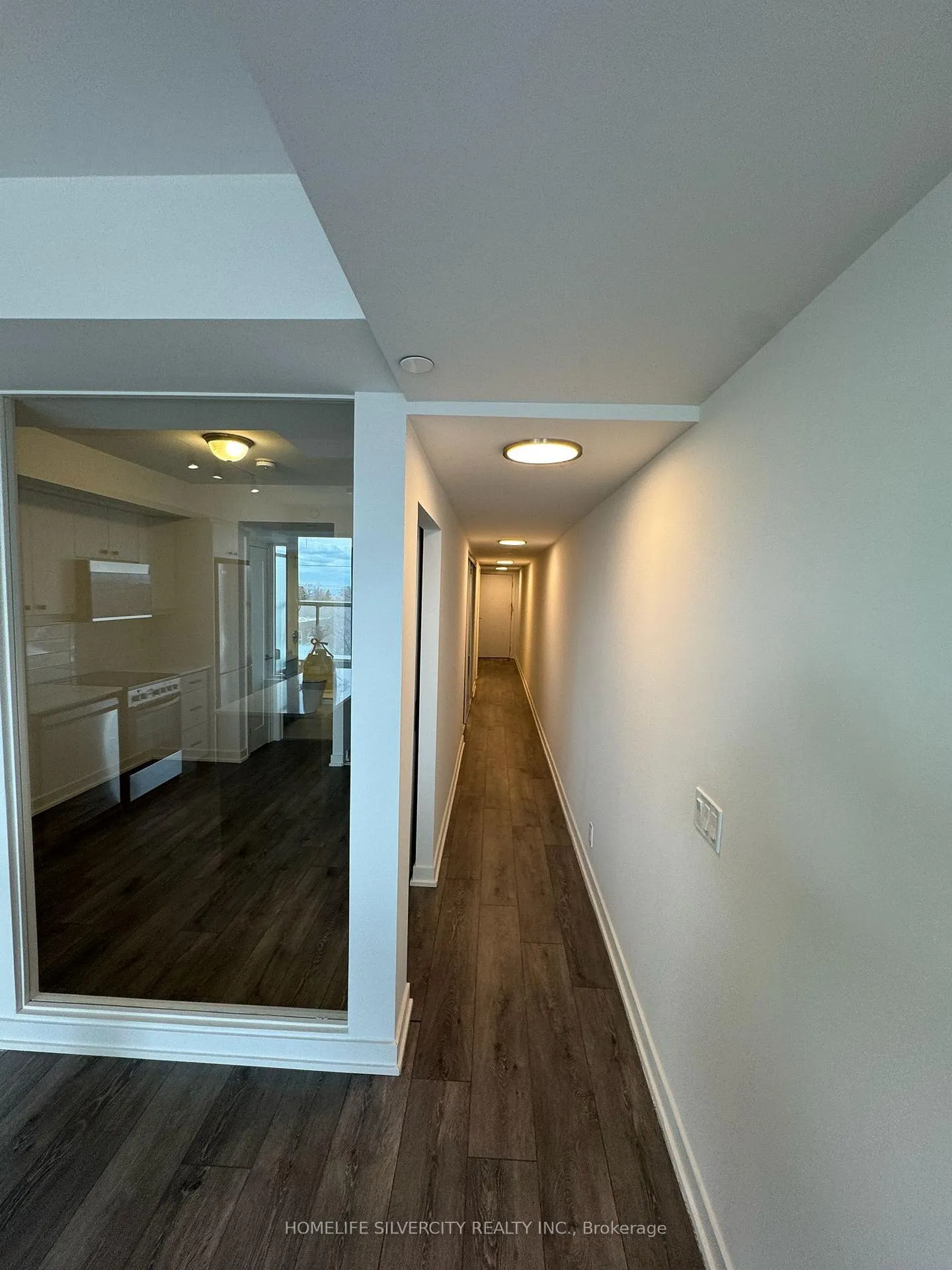 Photo 3 of Unit 520, 2 Manderley Drive, Scarborough, Birchcliffe-Cliffside — HOMEH