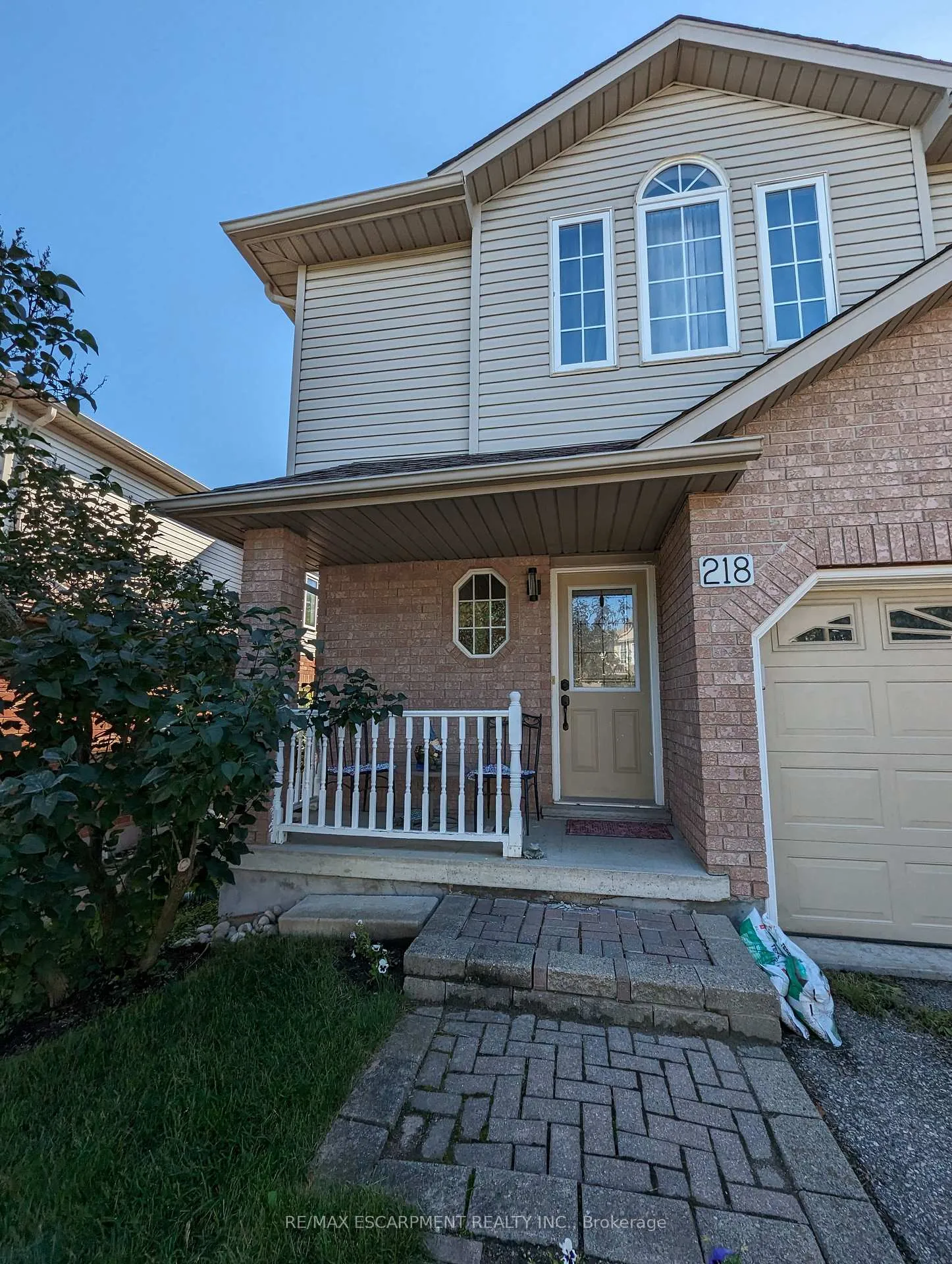 Photo 3 of 218 Dearborn Boulevard, Waterloo, Colonial Acres — HOMEH