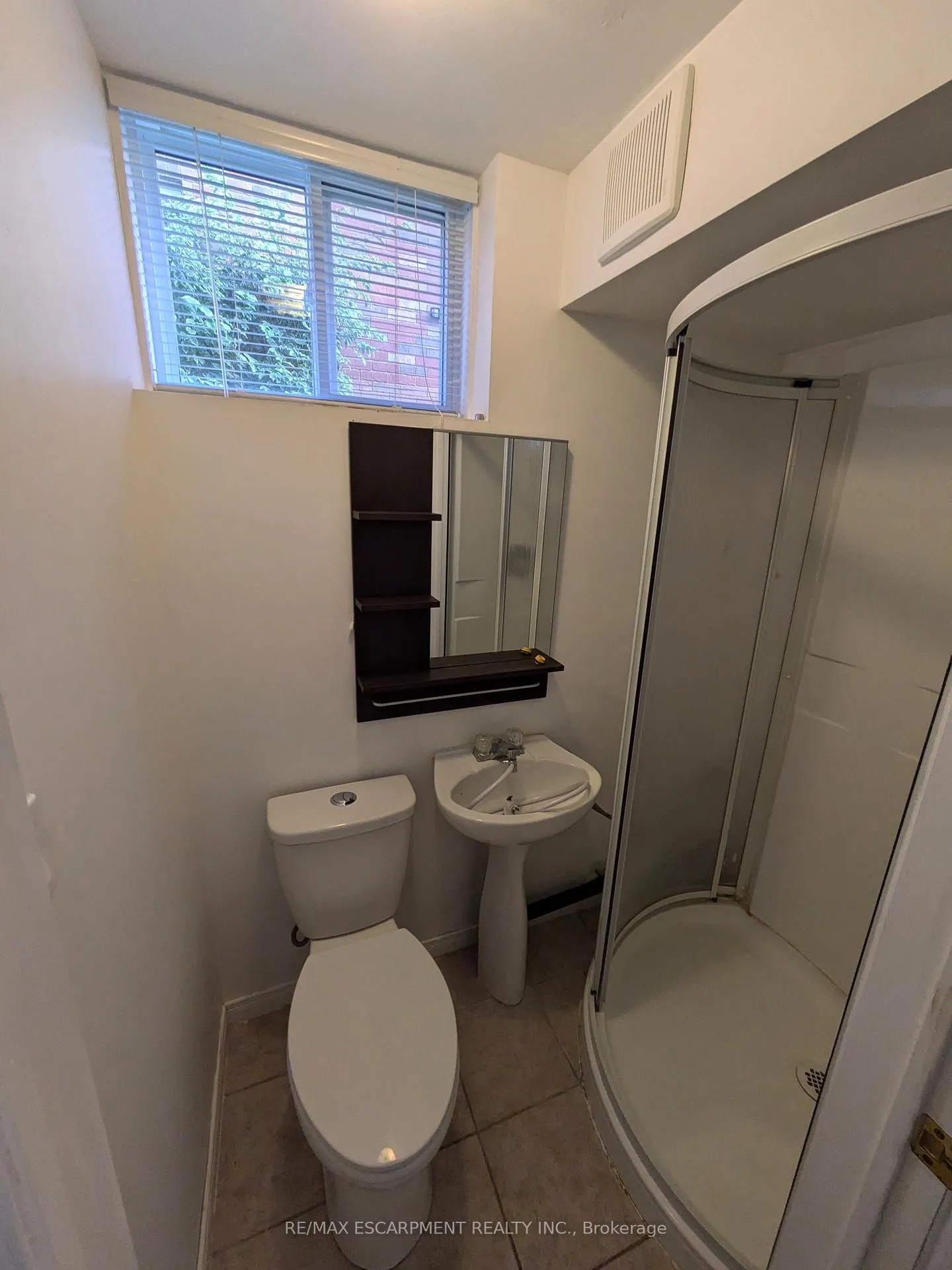 Photo 34 of 218 Dearborn Boulevard, Waterloo, Colonial Acres — HOMEH