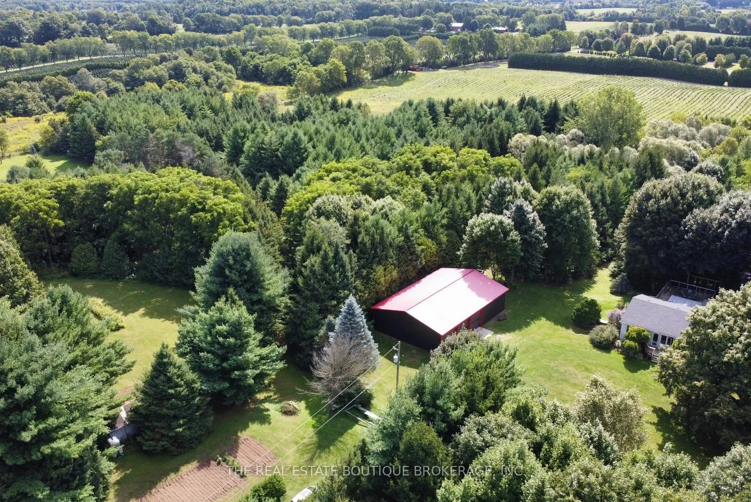 Photo 25 of 1966 Concession 2 W, Hamilton, Rural Flamborough — HOMEH