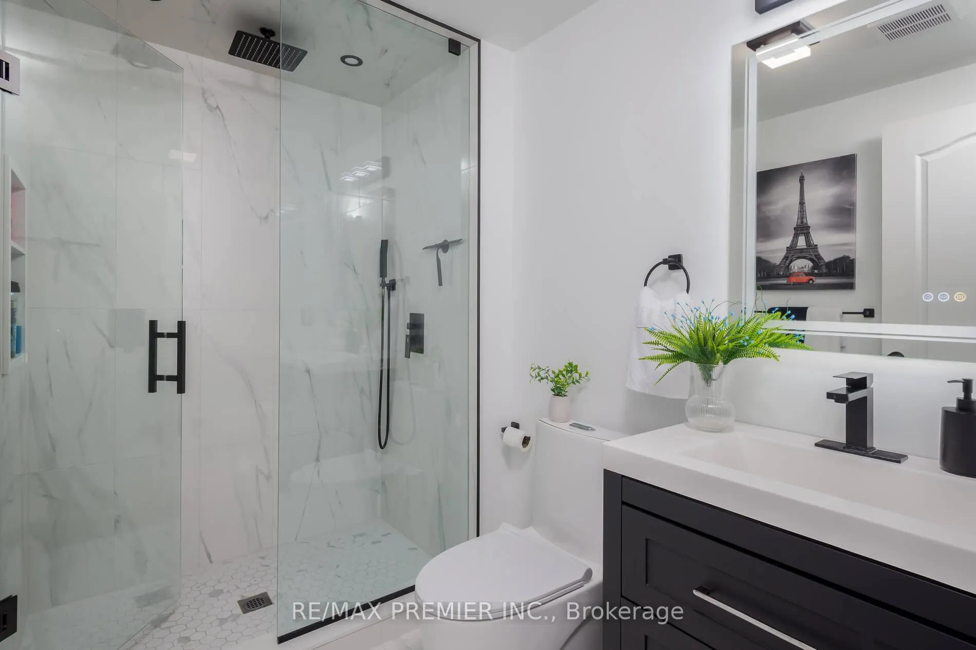 Photo 23 of 35 Cachet Hill Crescent, Vaughan, Sonoma Heights — HOMEH